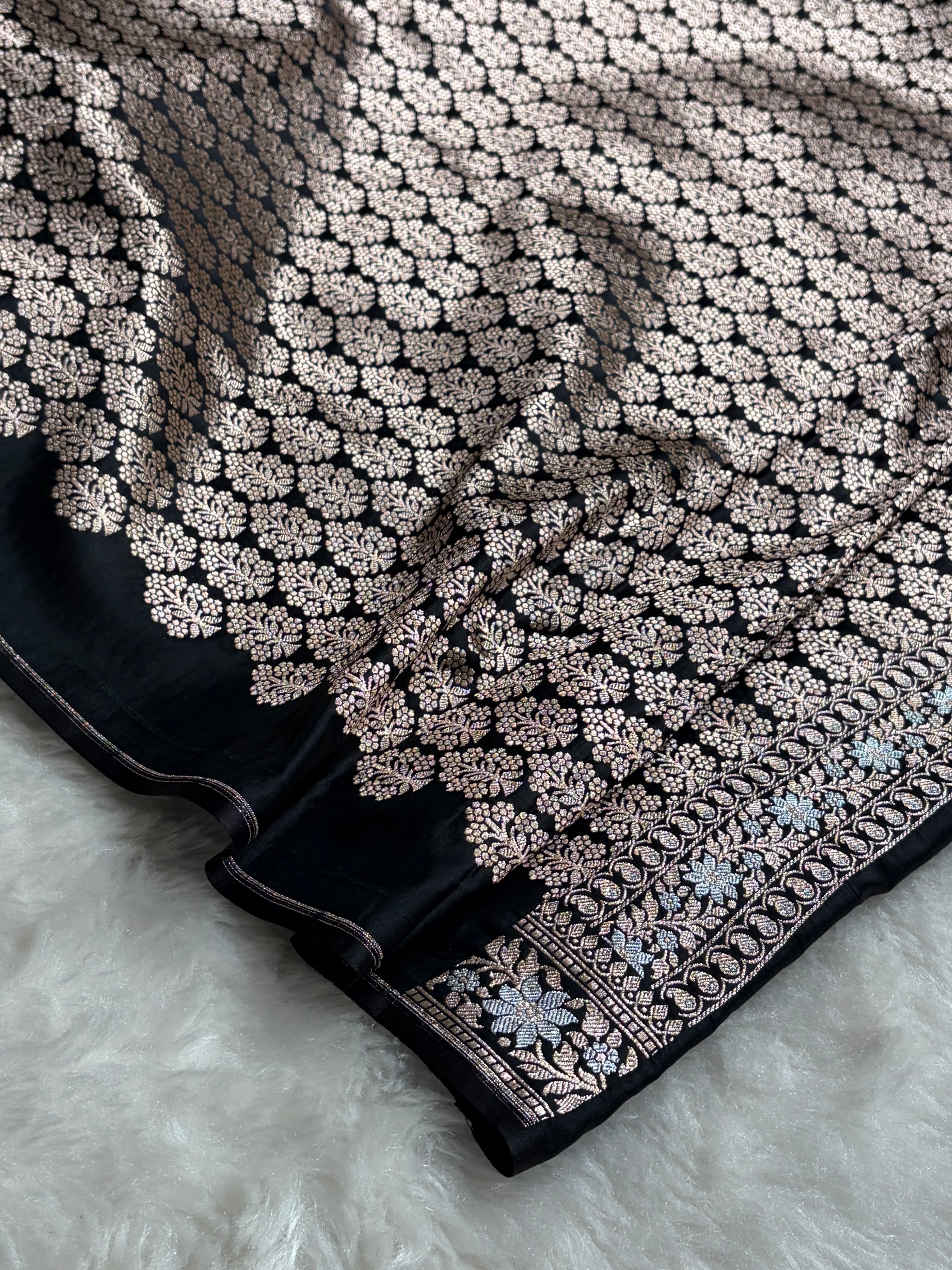 Black Shades Plain Banarasi With Minakari Floral Border Mashru Silk Saree MSM-123