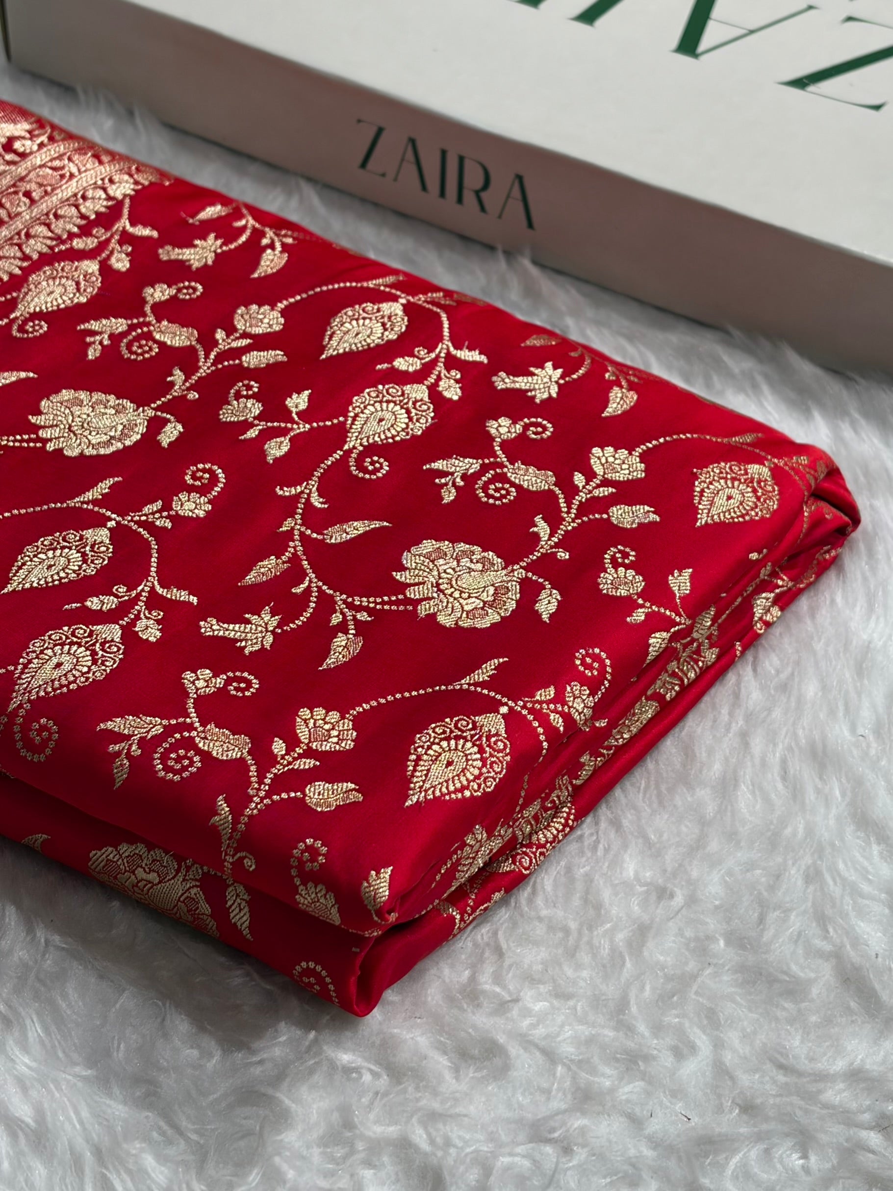 Banarasi Satin Katan Saree With Jaal Pattern in Red Shades SK120