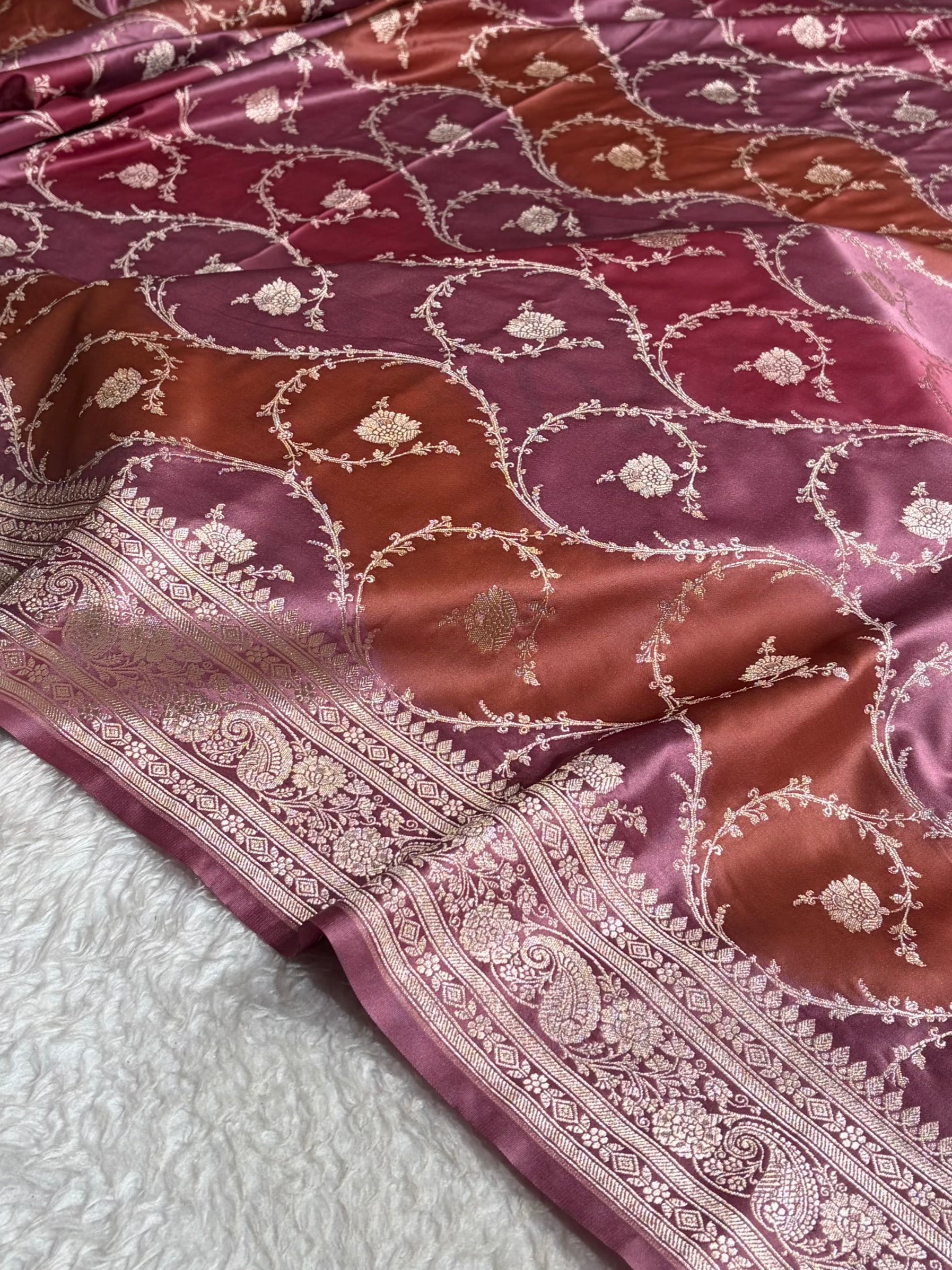 Banarasi Mauve Rangkat Mashru Silk Saree Jaal MS44