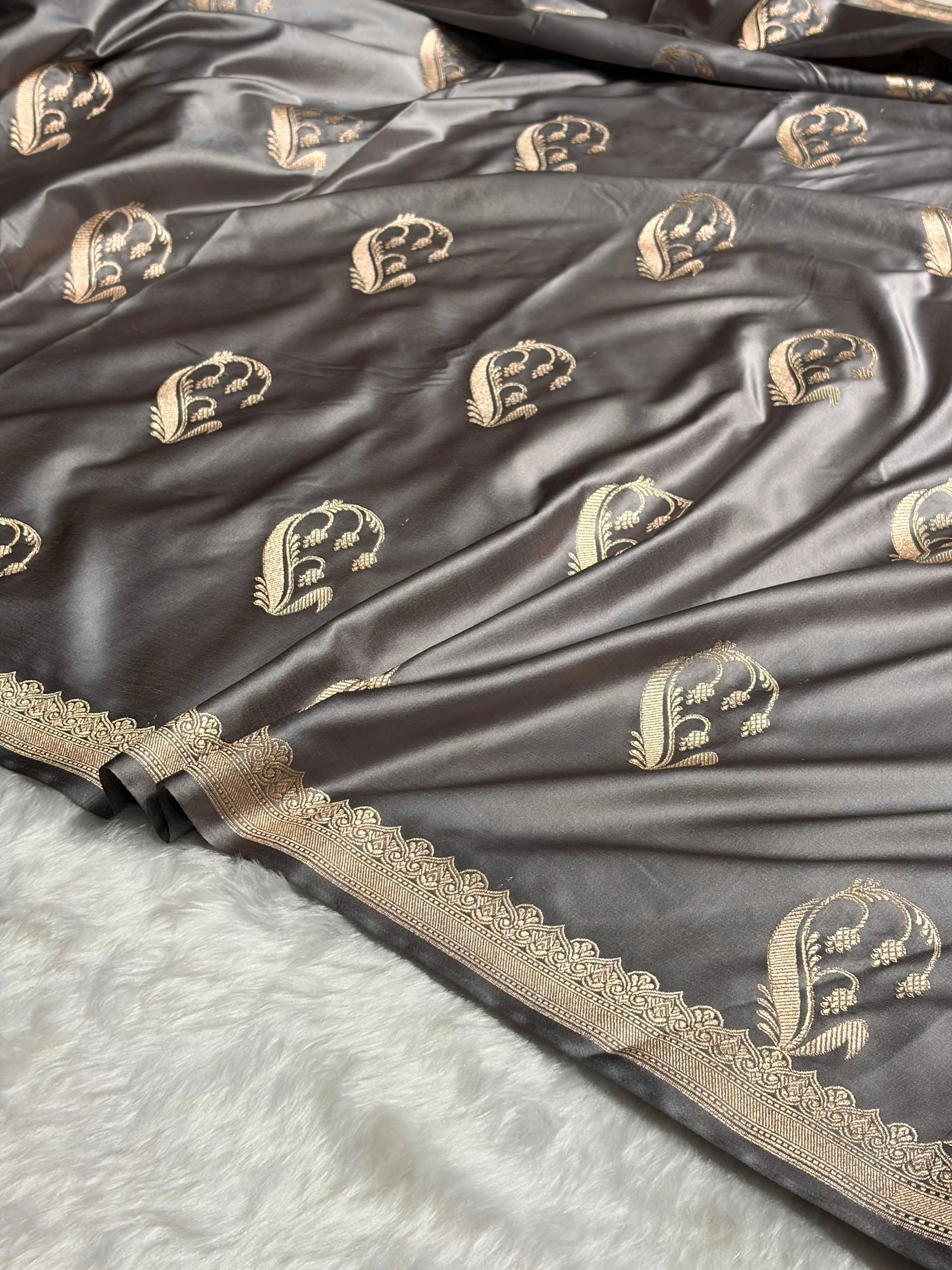 Dusty Gray Shades Unique Boota Motif Mashru Silk Saree MS12