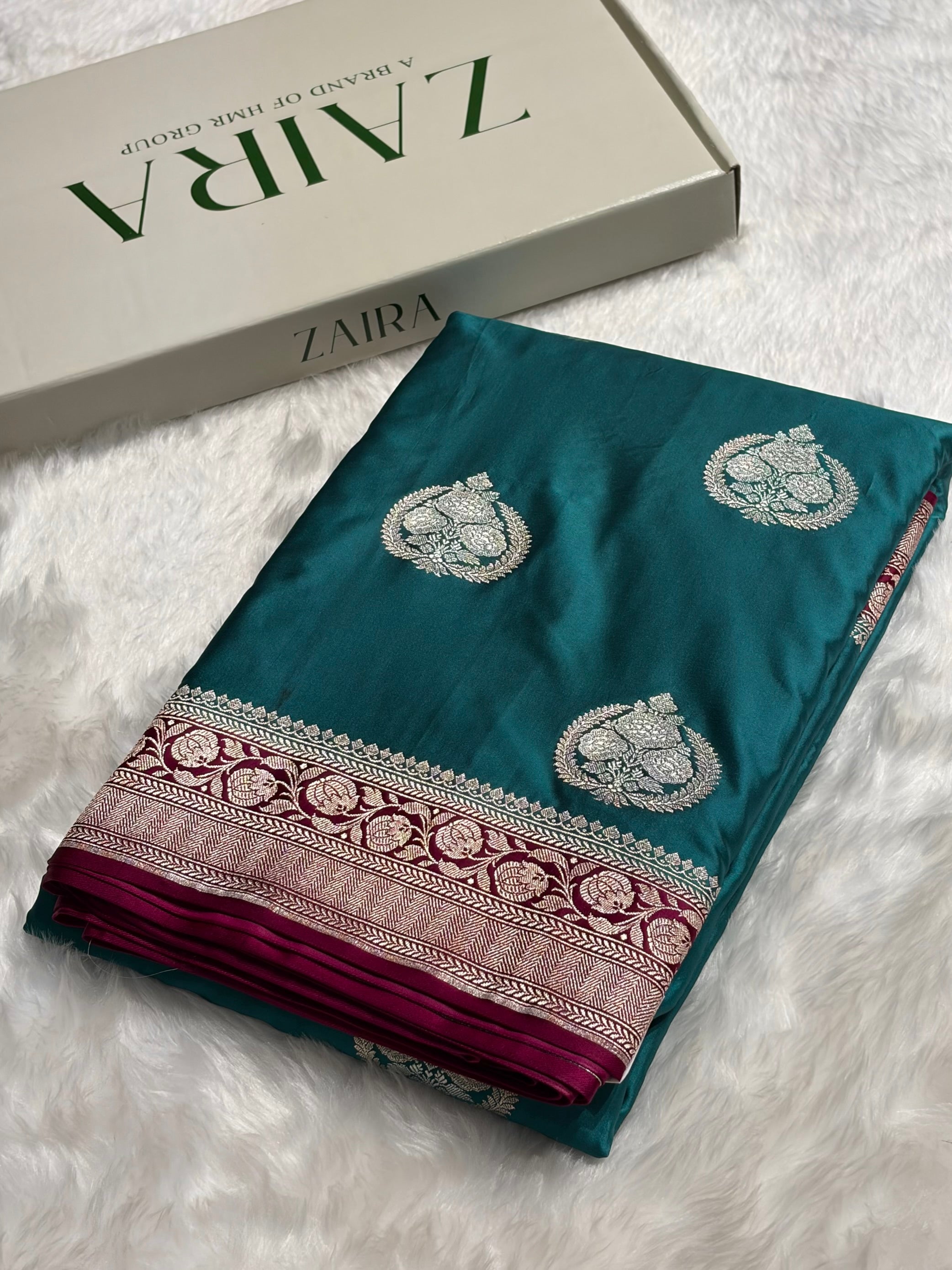 Contrast Rama With Rani Minakari Boota Mashru Silk Saree MS35