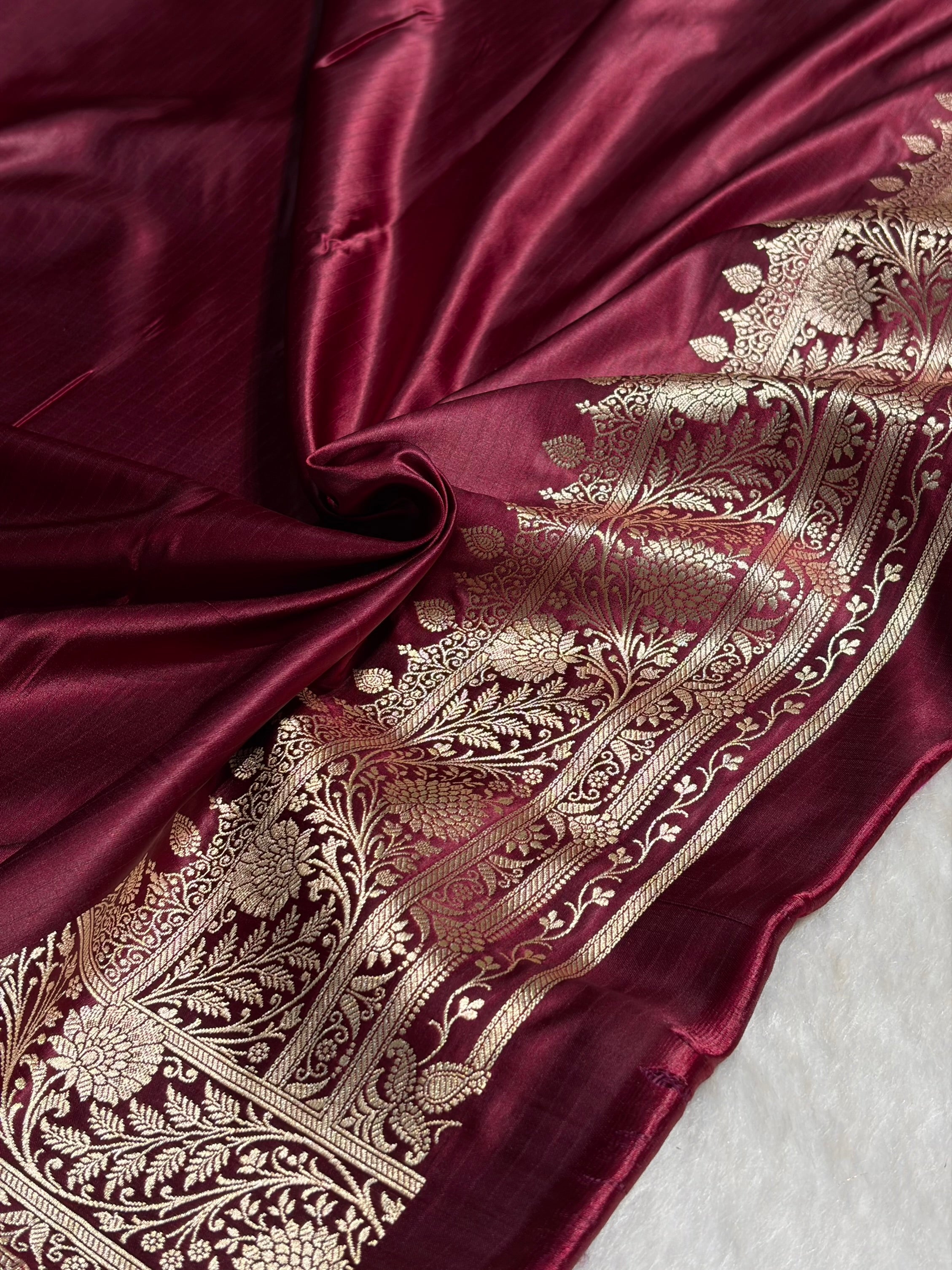 Garnet Cross & Booti Banarasi Katan Silk Saree SK24