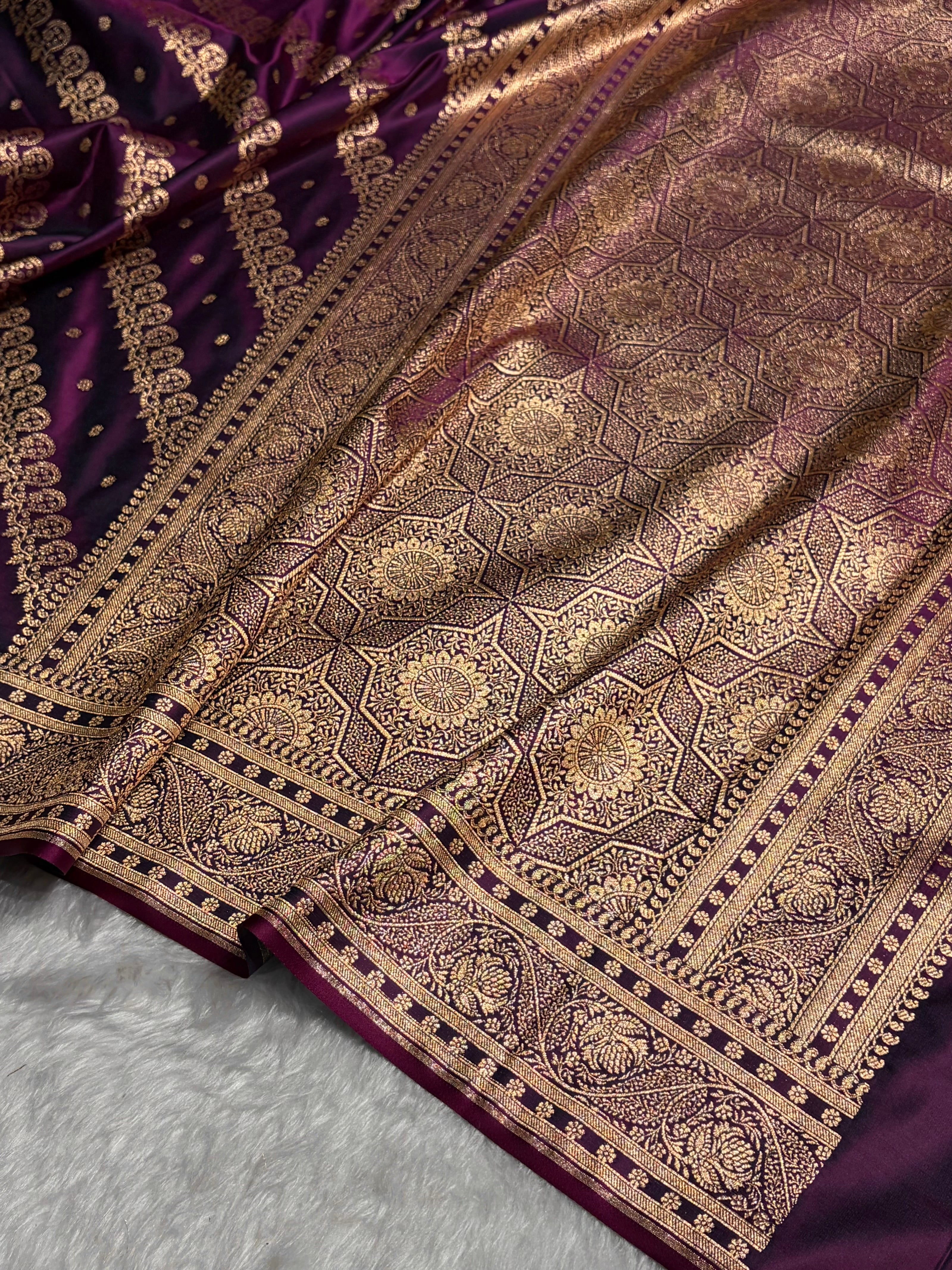 Wine Shades Cross Floral Pattern Satin Katan Silk Saree SK79