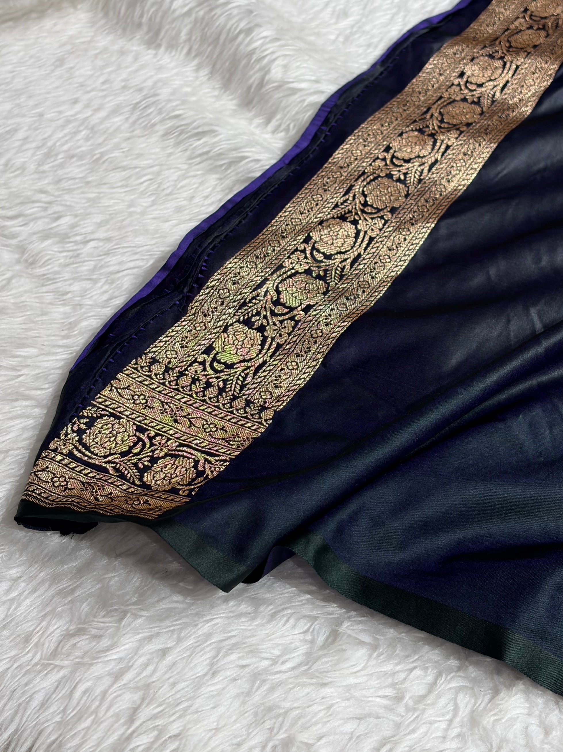 Dark Navy Katan Silk Saree In Booti motif SK01