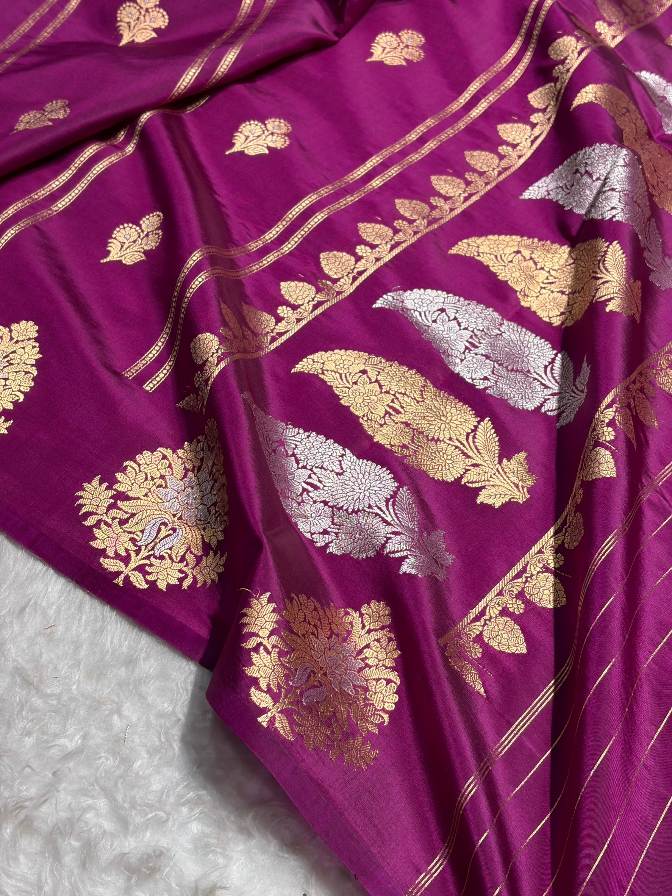 Wine Shades Banarasi Handwoven Pure Paper Katan Silk RM-66