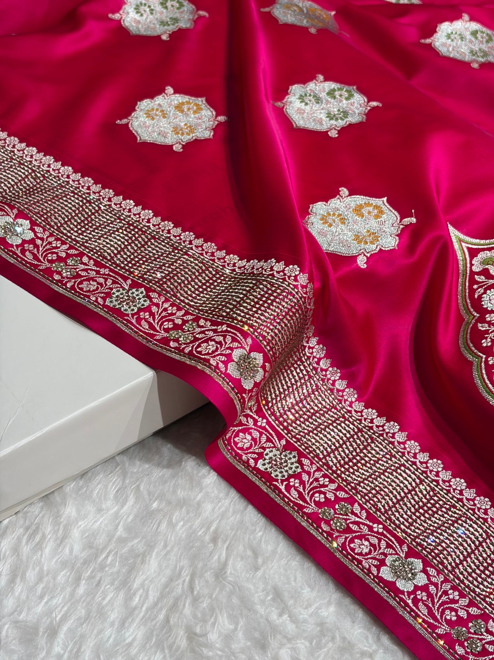 Premium Banarasi Satin Katan Saree Swarovski Work Minakari Booti Pattern in Rani Shades BSK04
