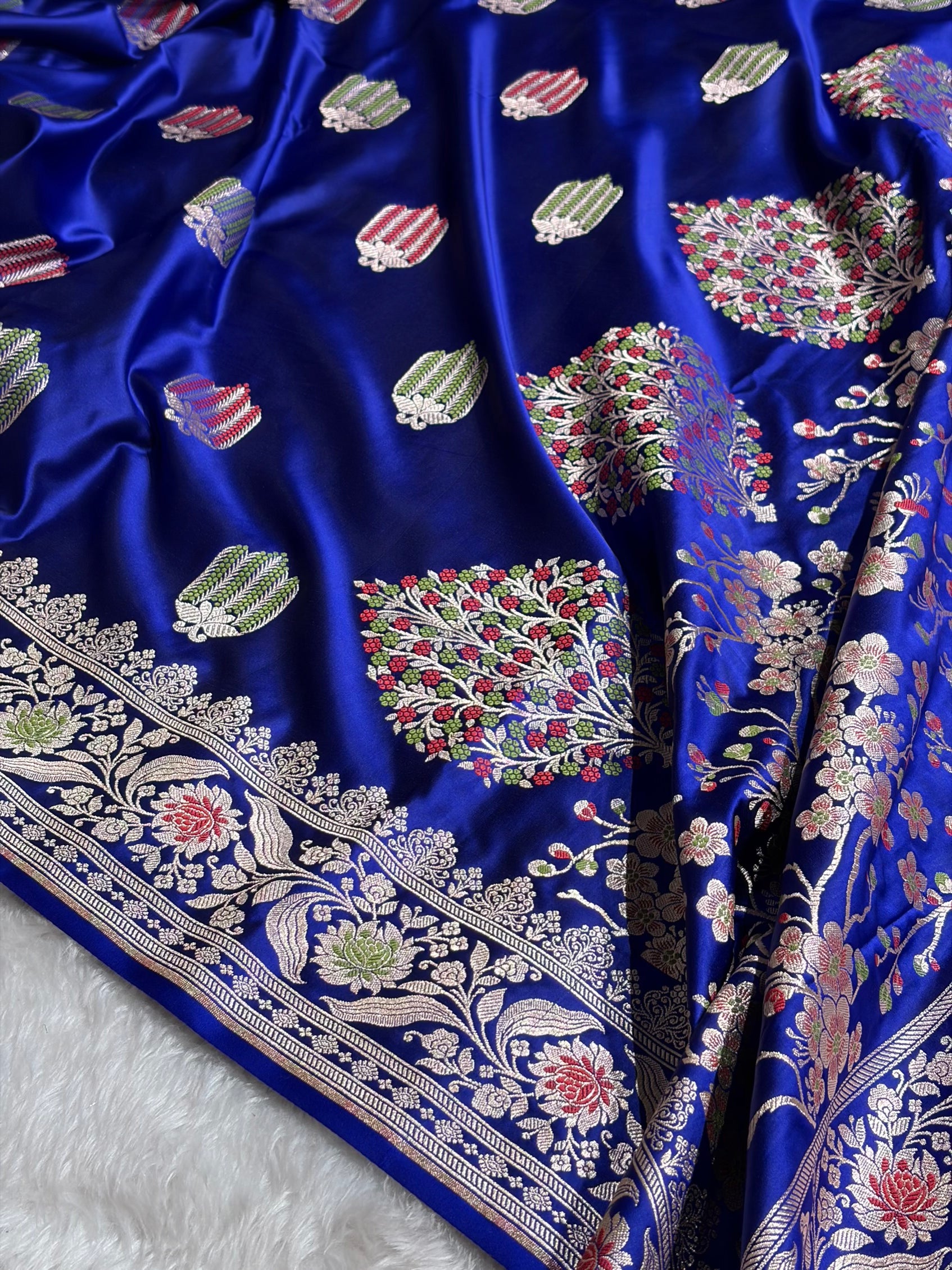 Royal Blue Shades Banarasi Boota Pattern Minakari Floral Mashru Silk Saree MSM-122