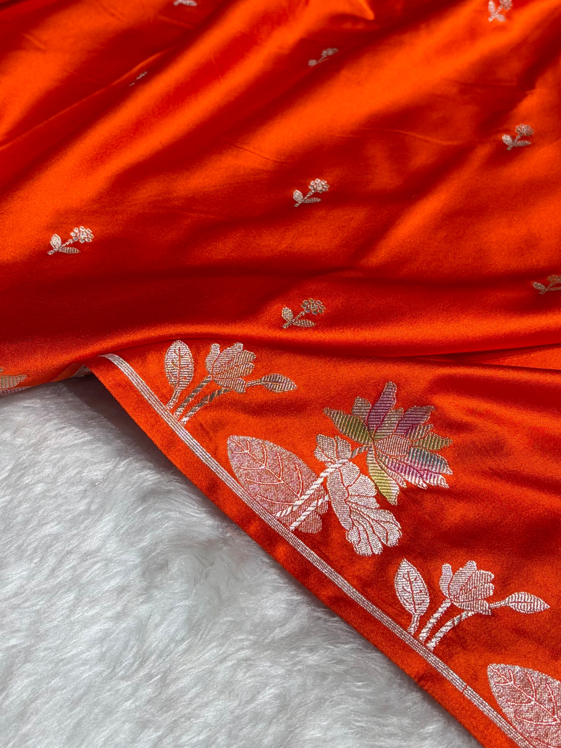 Orange Floral Border With Banarasi Minakari Booti Mashru Silk Saree MS54