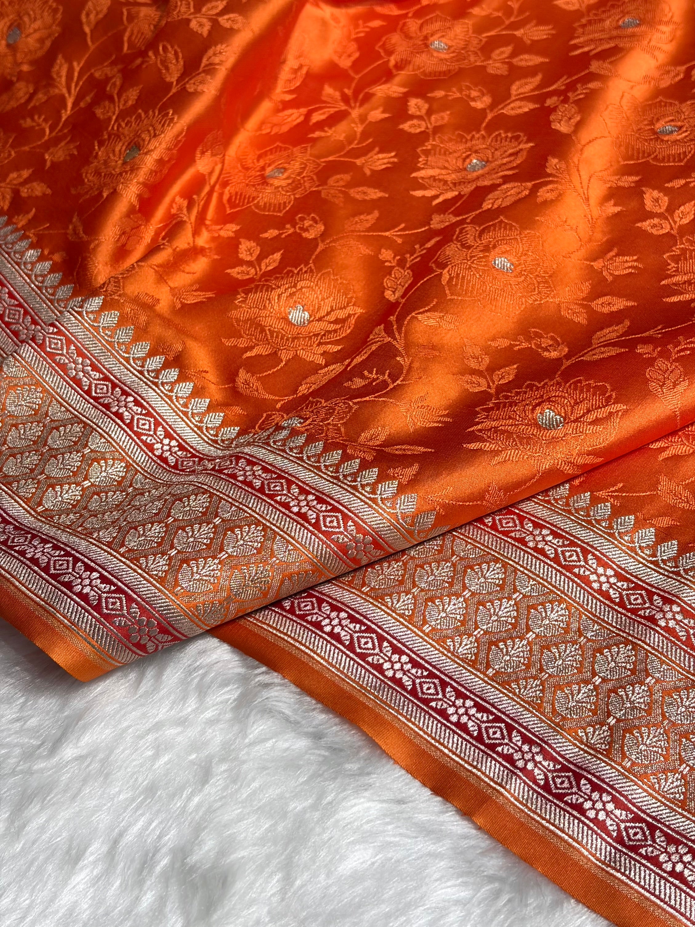 Orange Minakari Tanchoi Floral Booti Mashru Silk Saree MS59