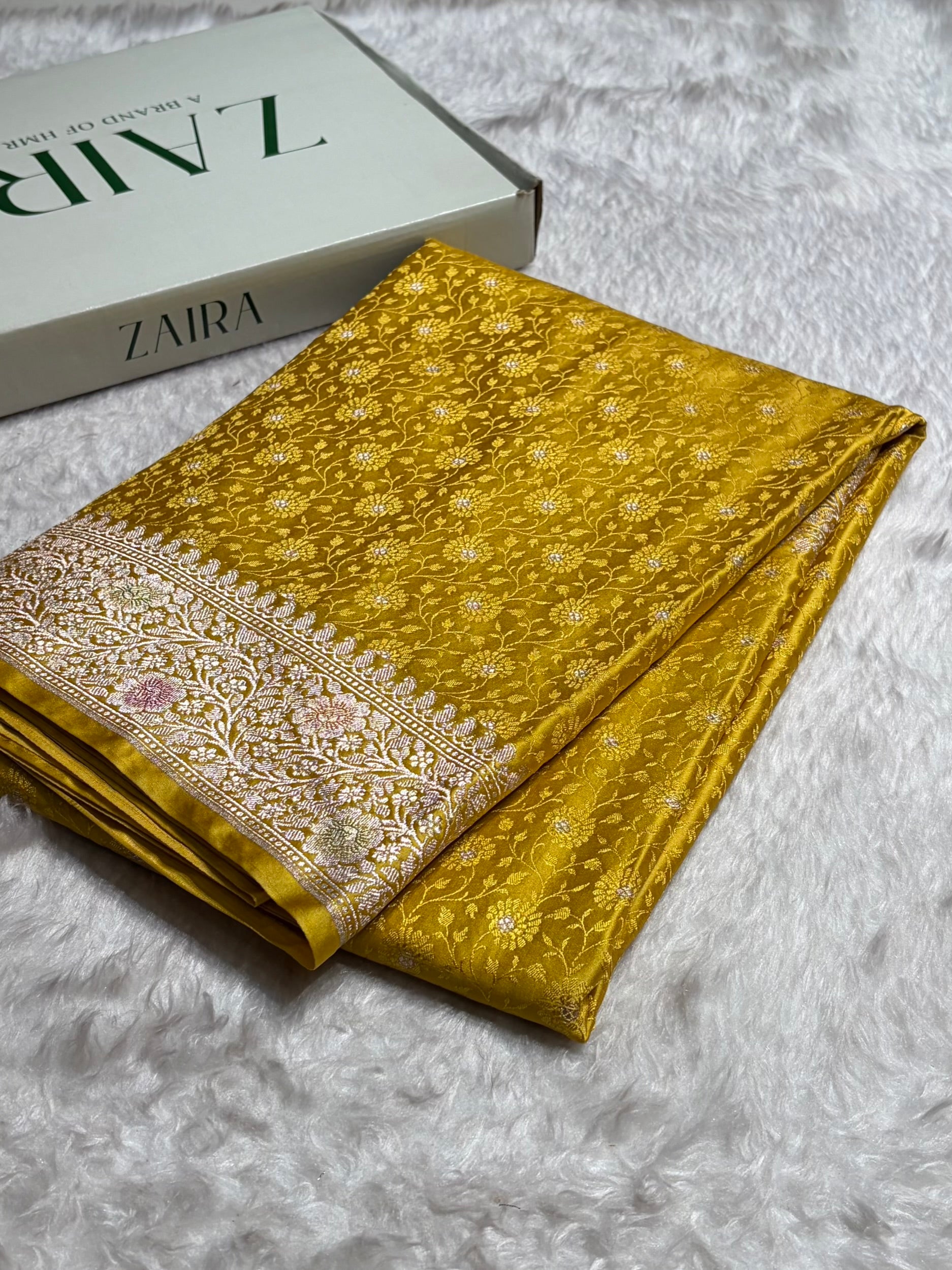 Mustard Shades Booti Tanchoi Mashru Silk Saree MS49