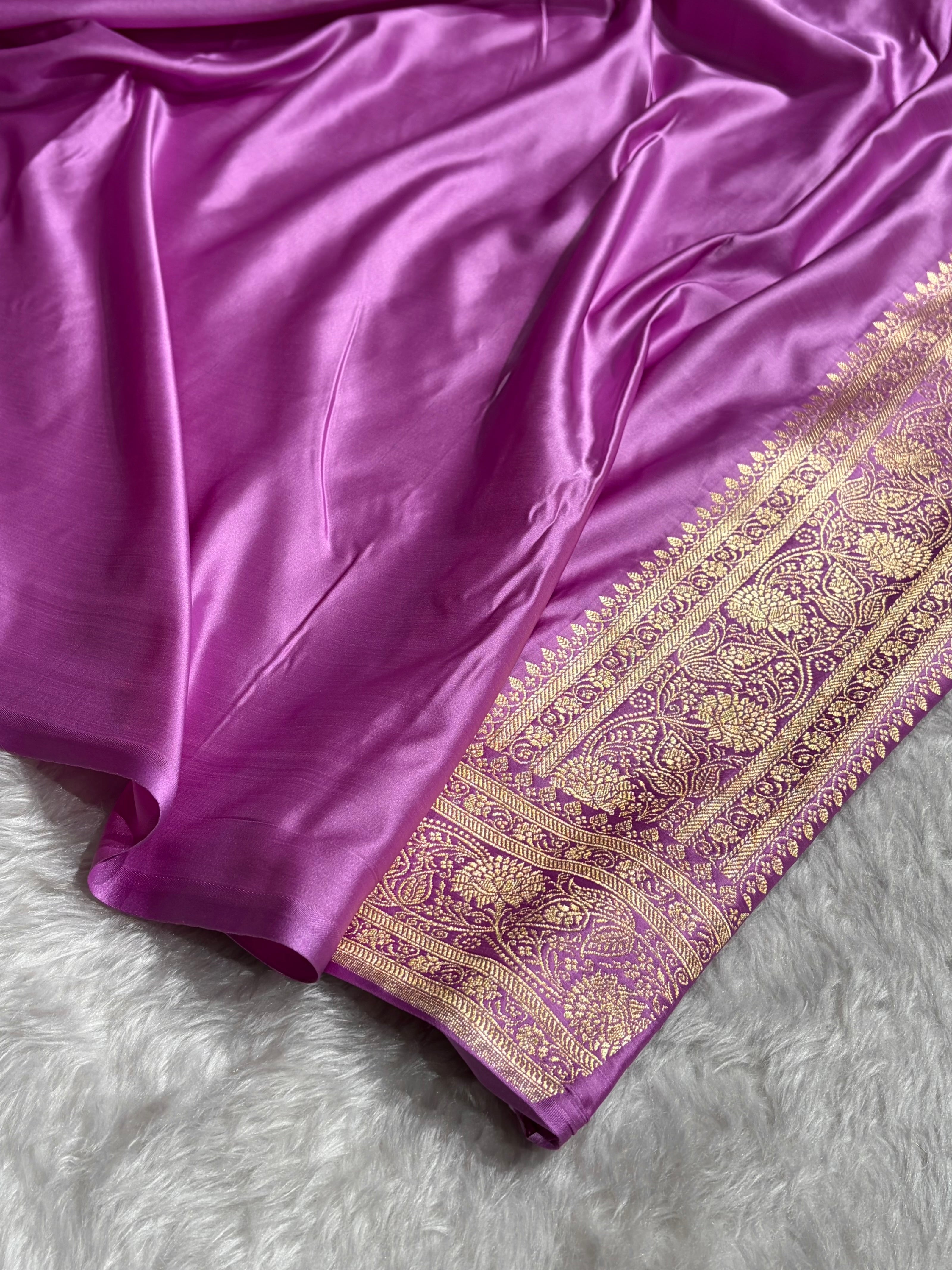 Banarasi Satin Katan Saree With Jaal Pattern in Lavender Shades SK121