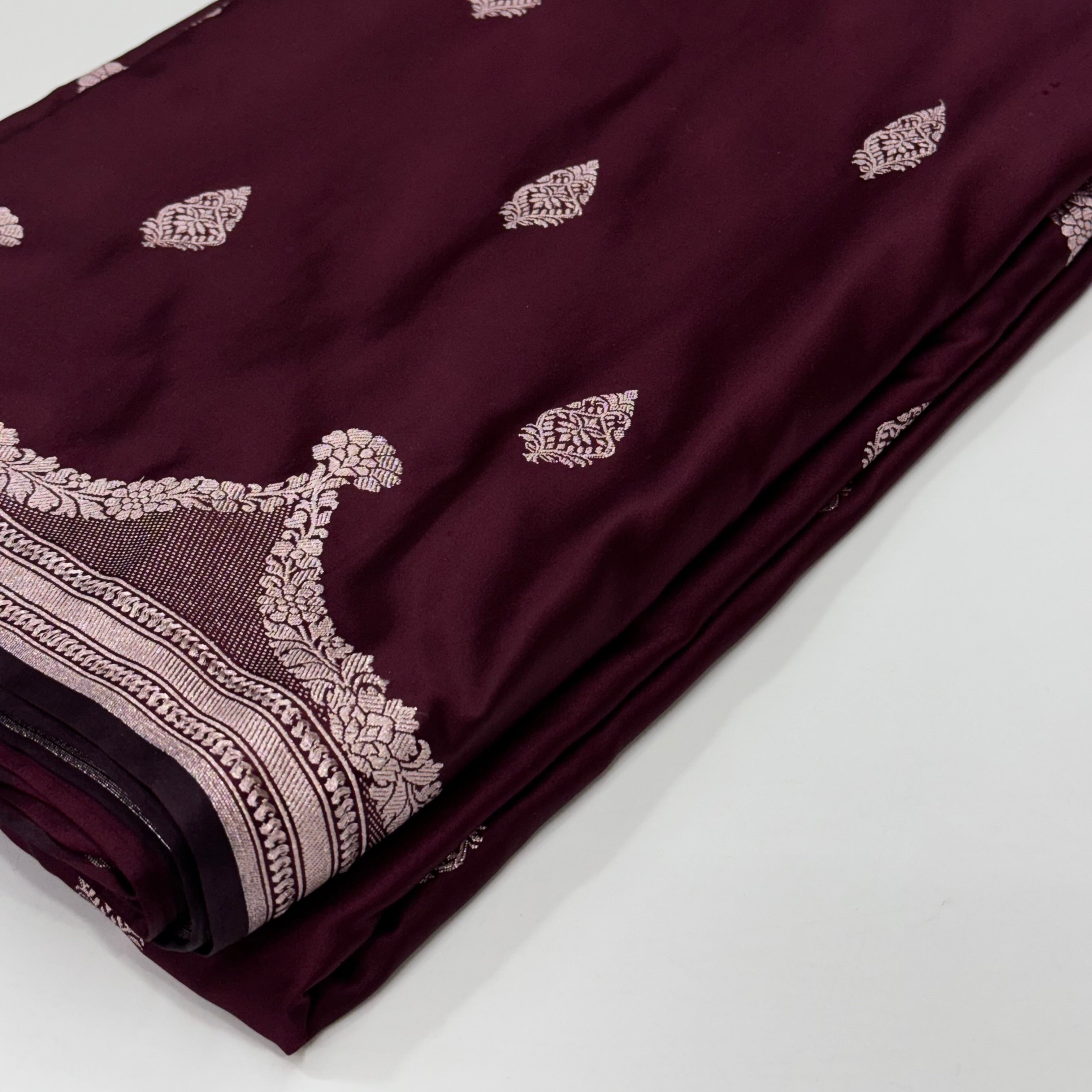 Dark Mahroon Scallop Mashru Silk Saree