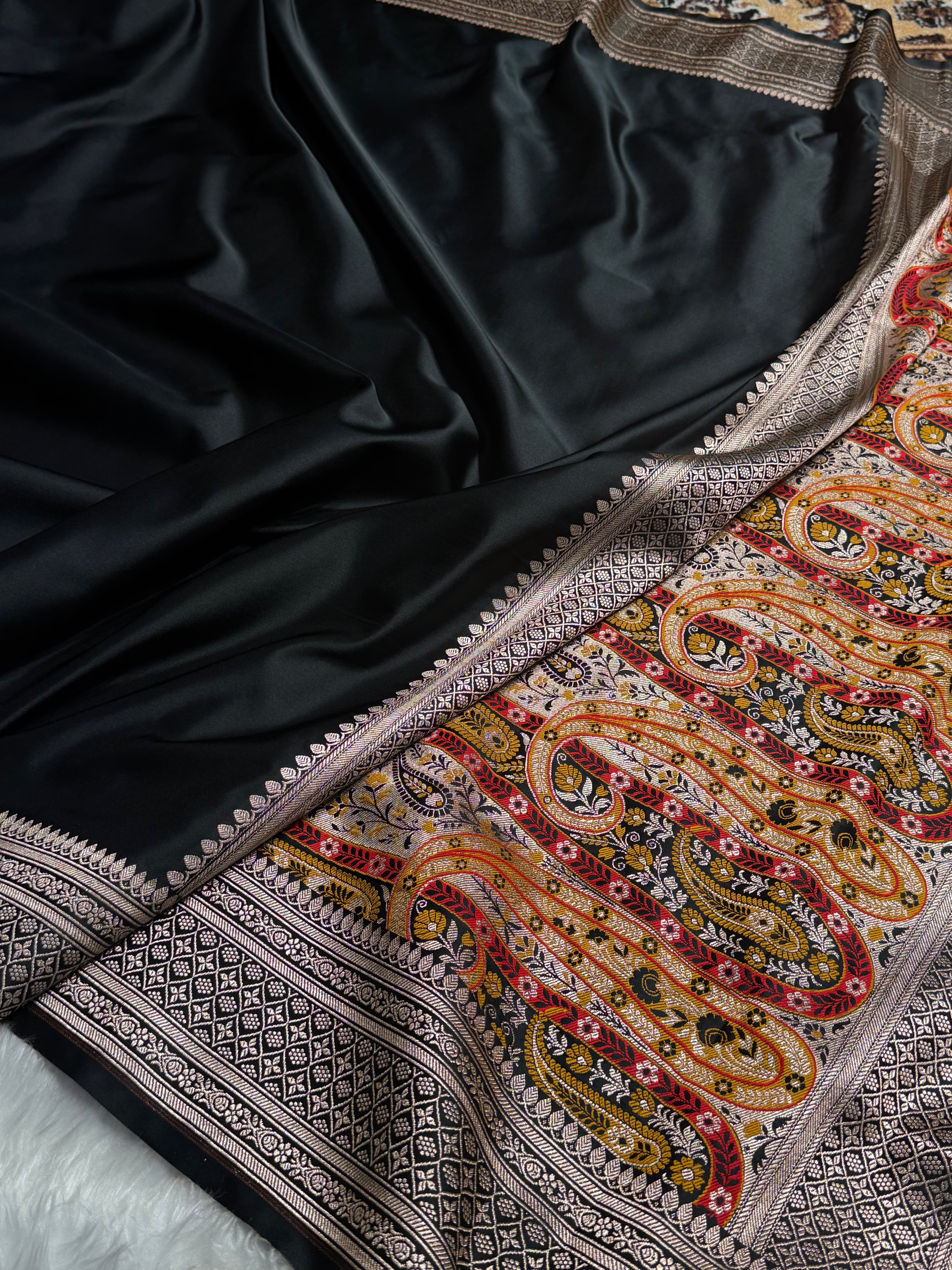 Banarasi Plain Black Shades With Minakari Pallu Mashru Silk Saree MS82