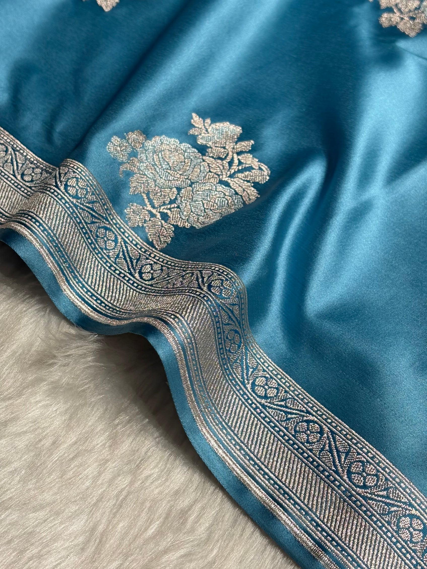 Sky Blue Sona Rupa Floral Motif Mashru Silk Saree MS50