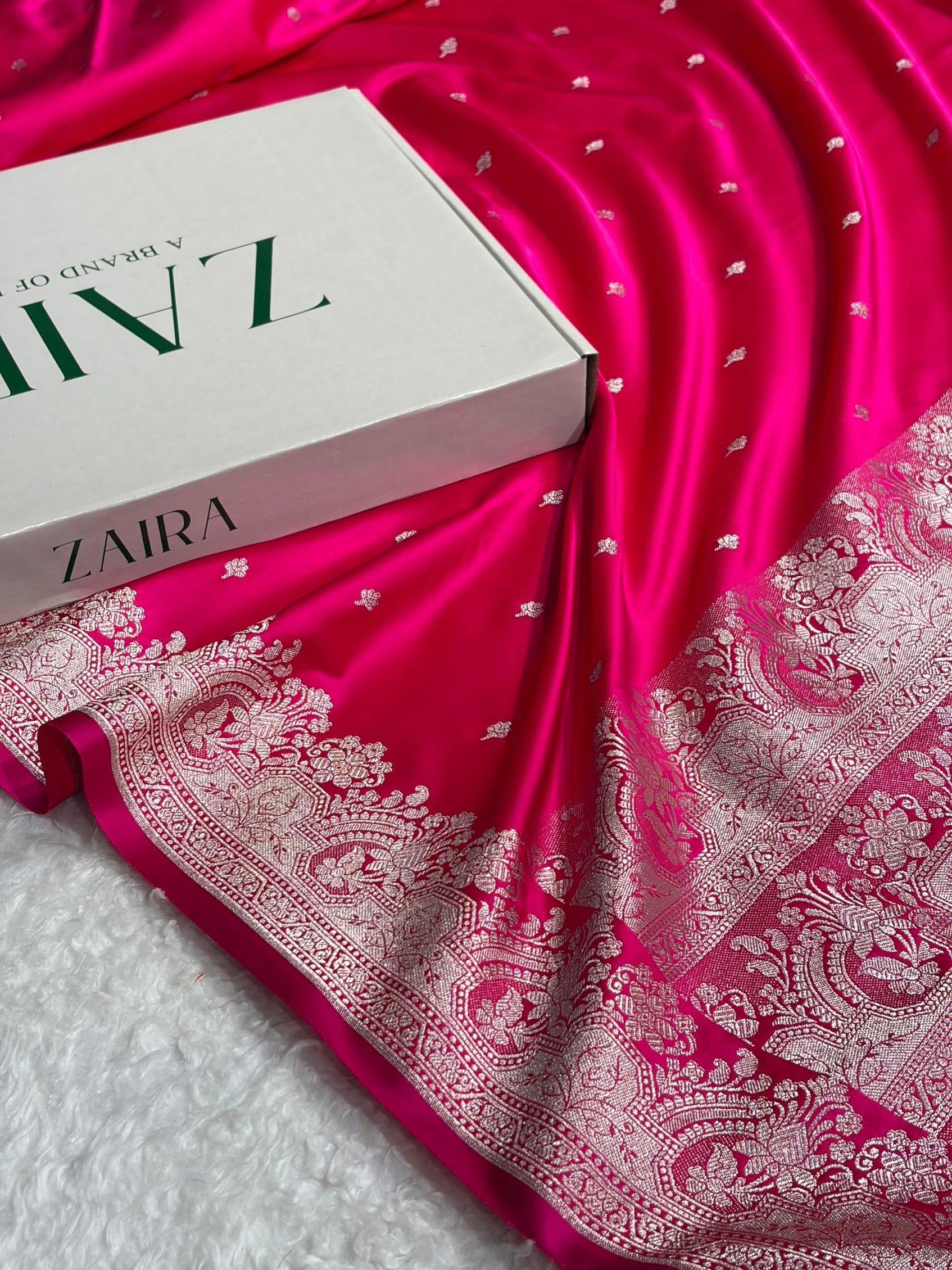 Cross Rani Shades Motif Booti Mashru Silk Saree MSM-57