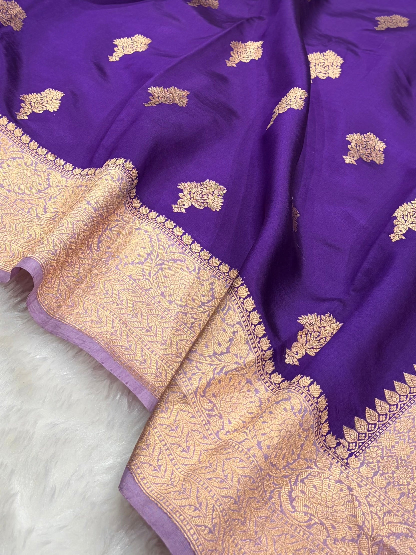 Banarasi Purple With Lavender Contrast Shades Boota Handwoven Pure Paper Silk RM-82
