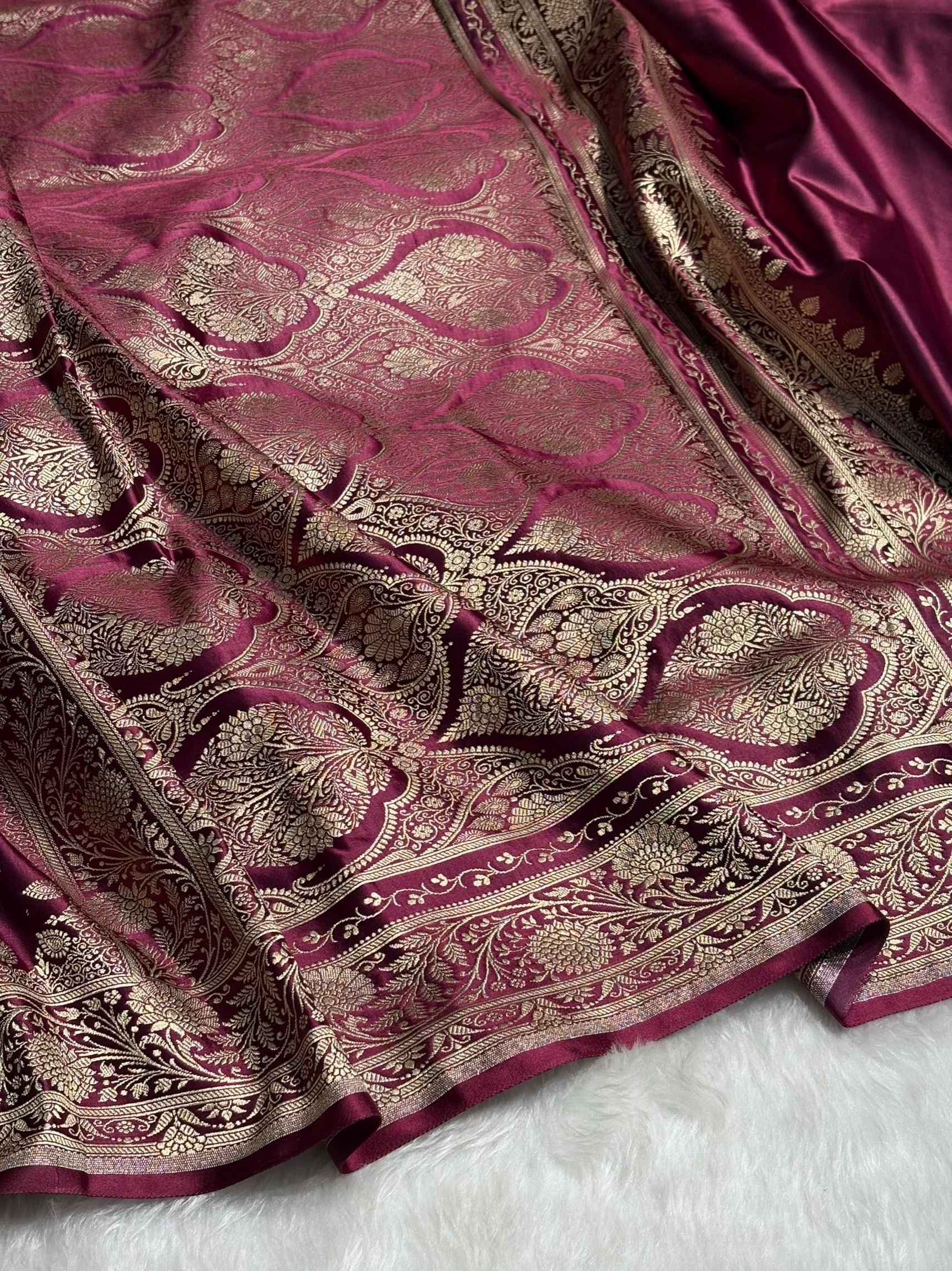 Wine Shades Banarasi Jaal Katan Silk Saree