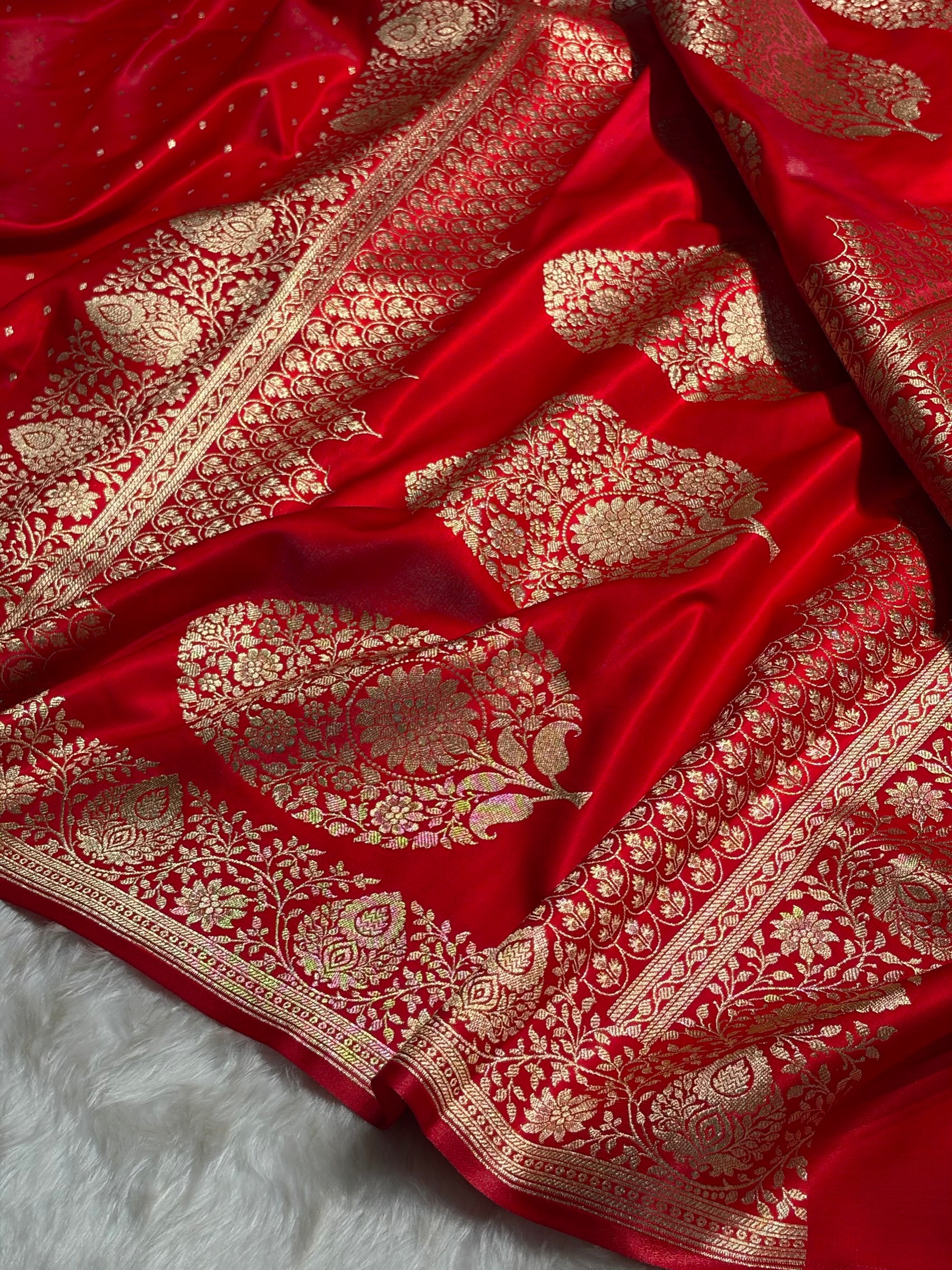 Ultra Light Weight Satin Silk Boota in Red Shades SS31