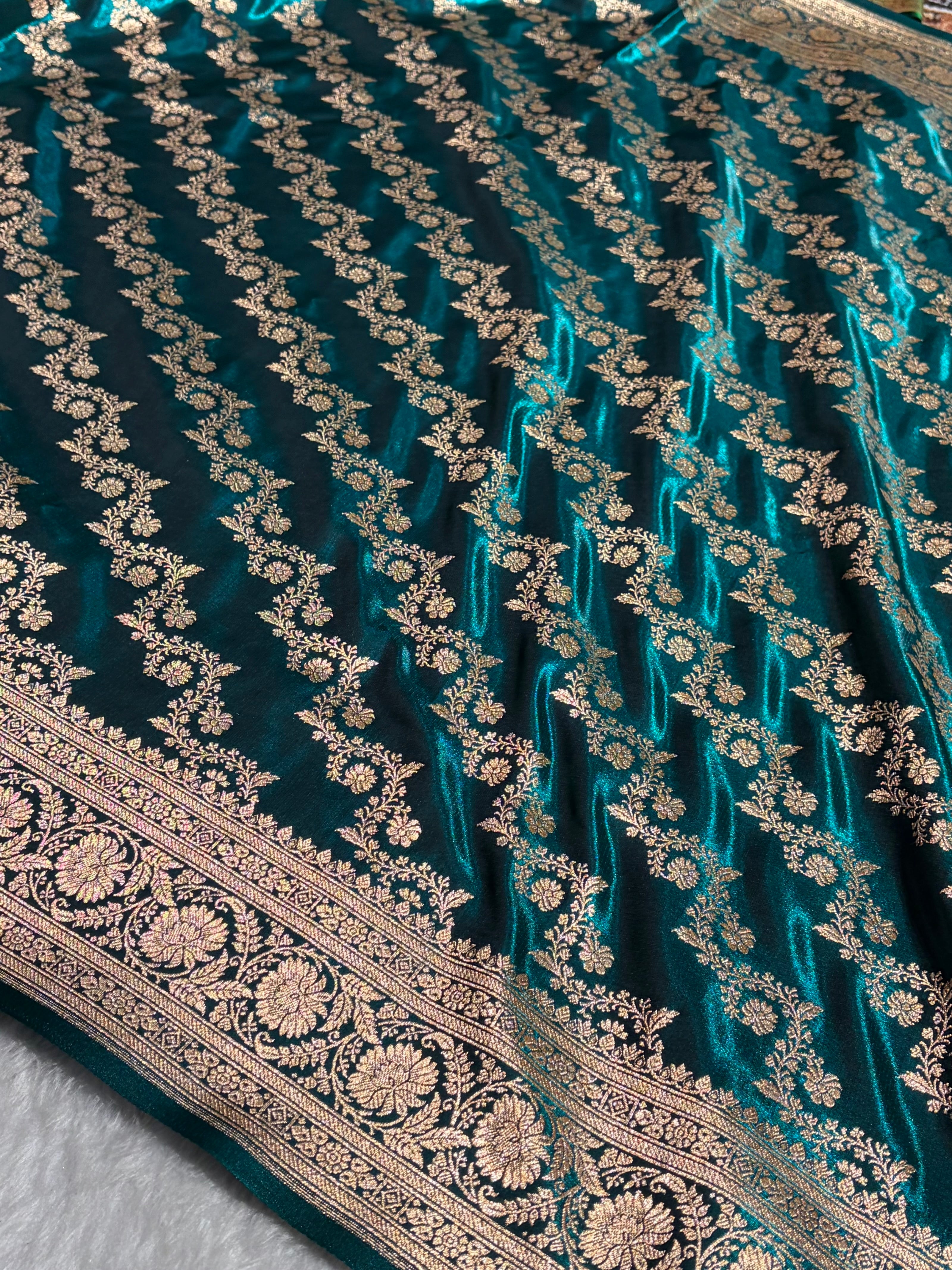 Dark Rama Shades Banarasi Satin Silk Saree SS32