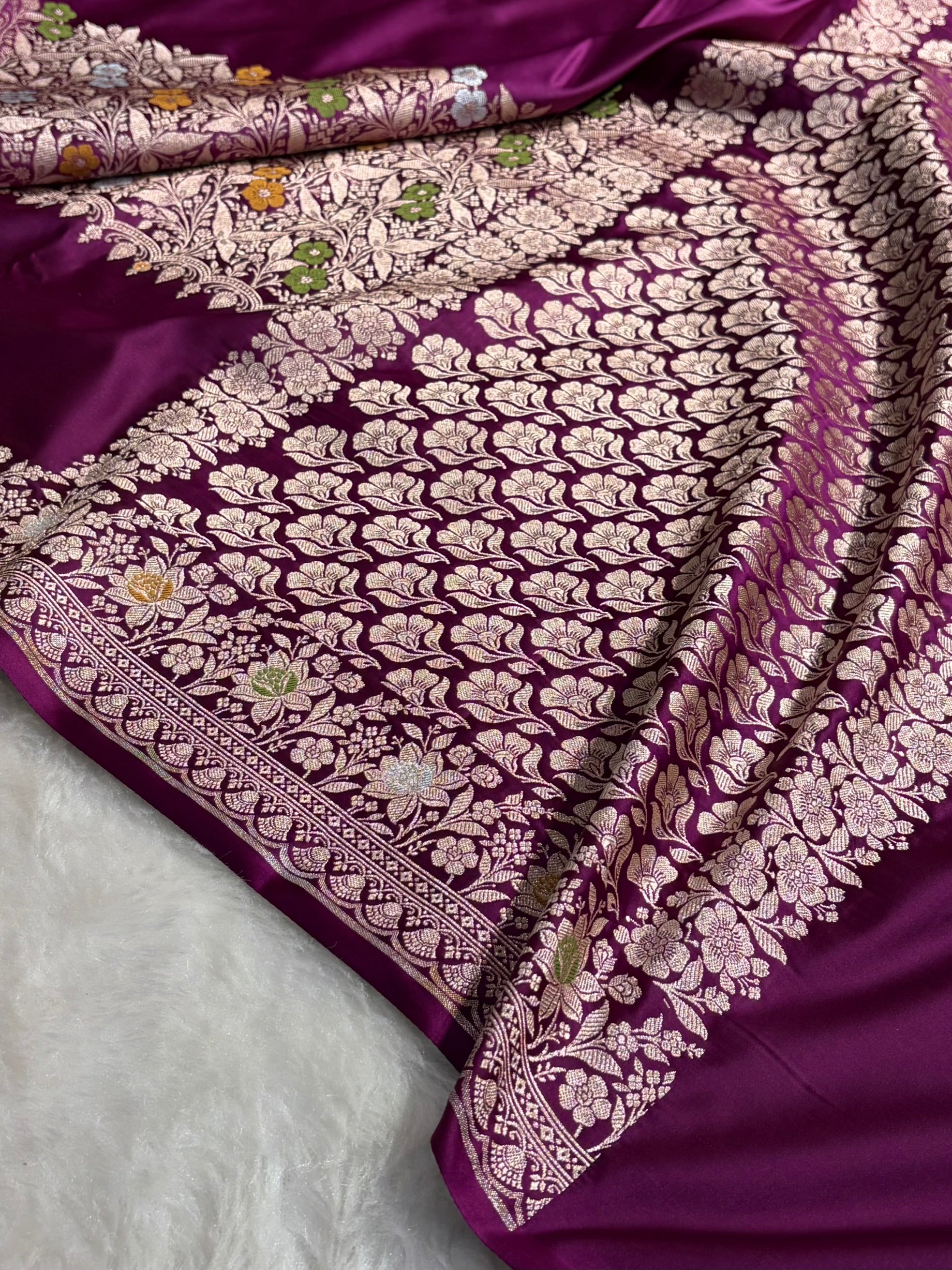 Wine Shades Banarasi Minakari Boota Skirt Pattern Floral Mashru Silk Saree MSM-116