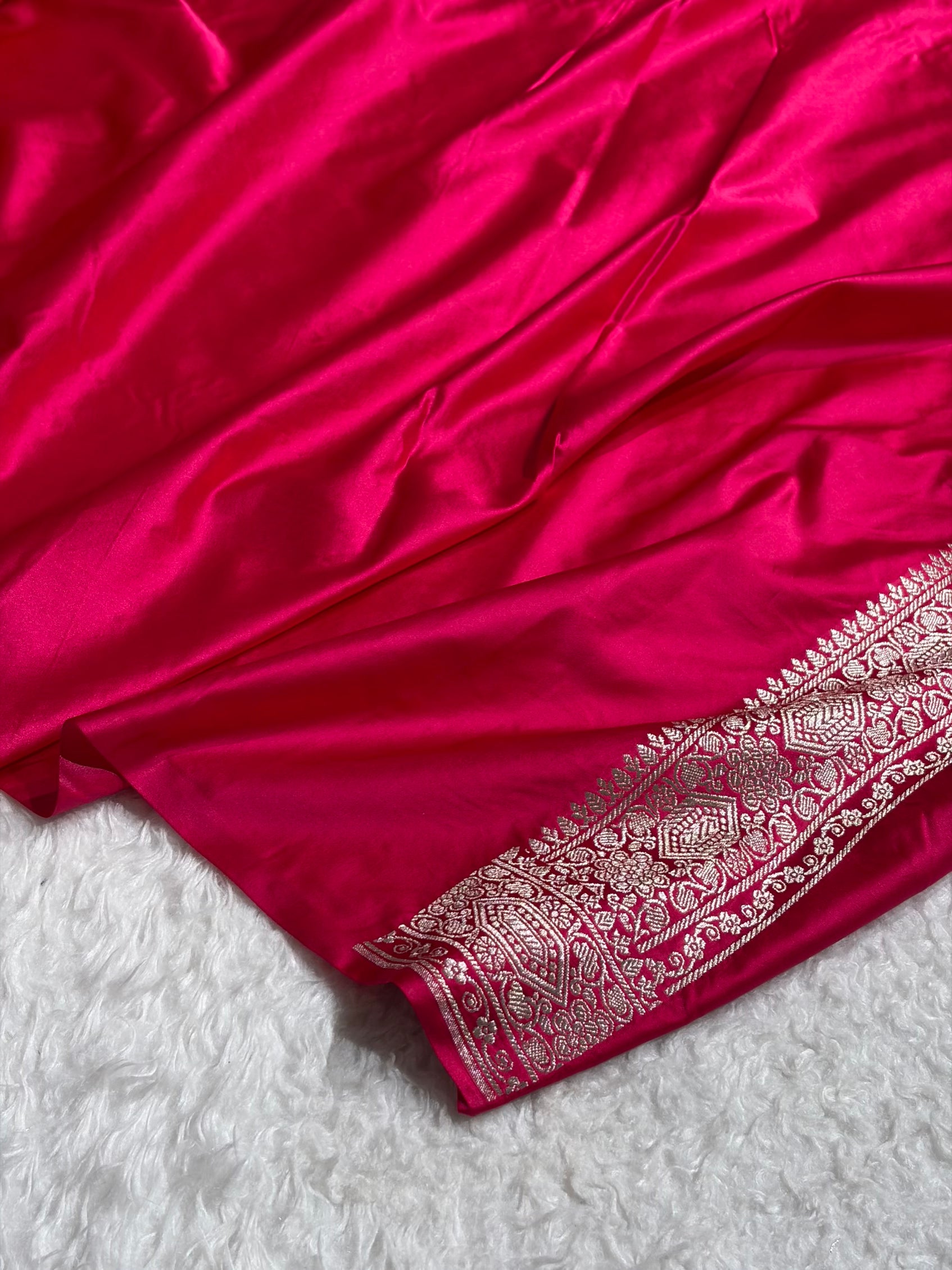 Banarasi Rani Pink Shades Floral Mashru Silk Saree MCS92