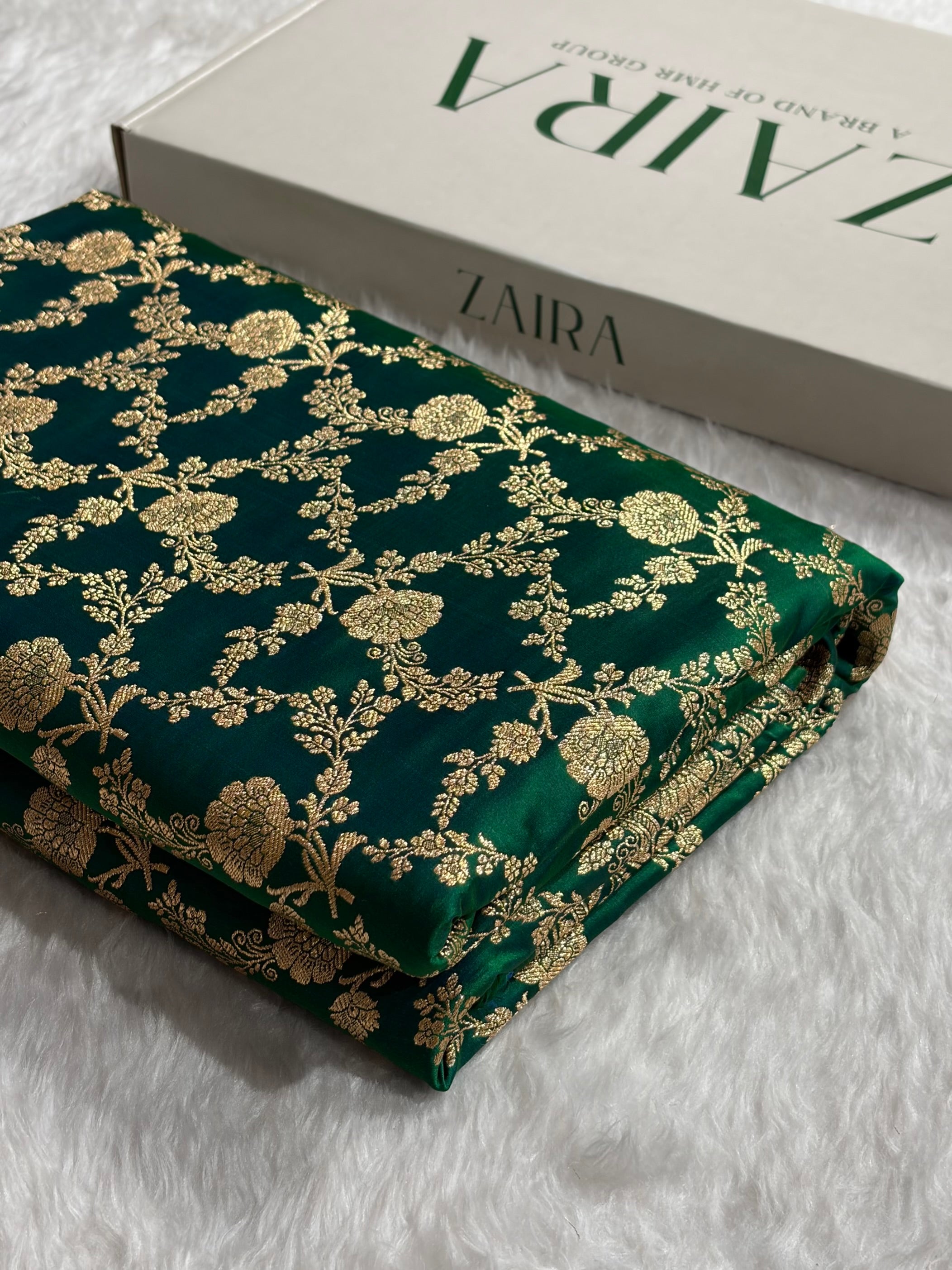 Cross Green Shades Jaal Floral Pattern Satin Katan Silk Saree SK80