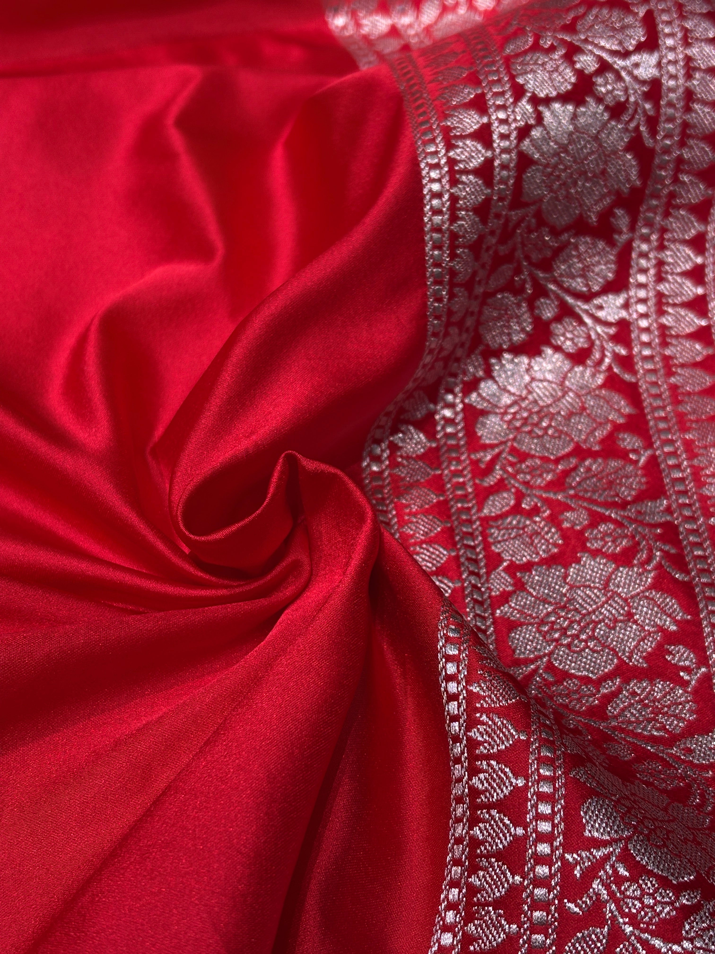Red Shades Boota Mashru Silk Saree MS24