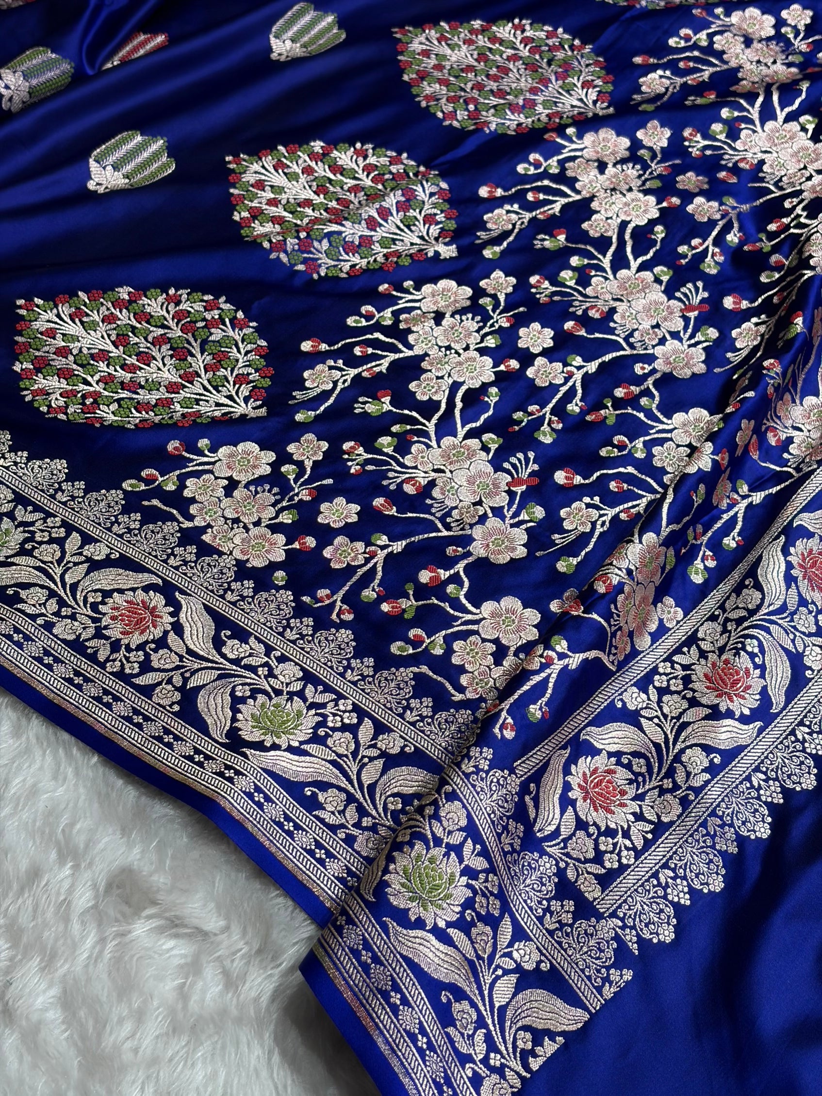 Royal Blue Shades Banarasi Boota Pattern Minakari Floral Mashru Silk Saree MSM-122