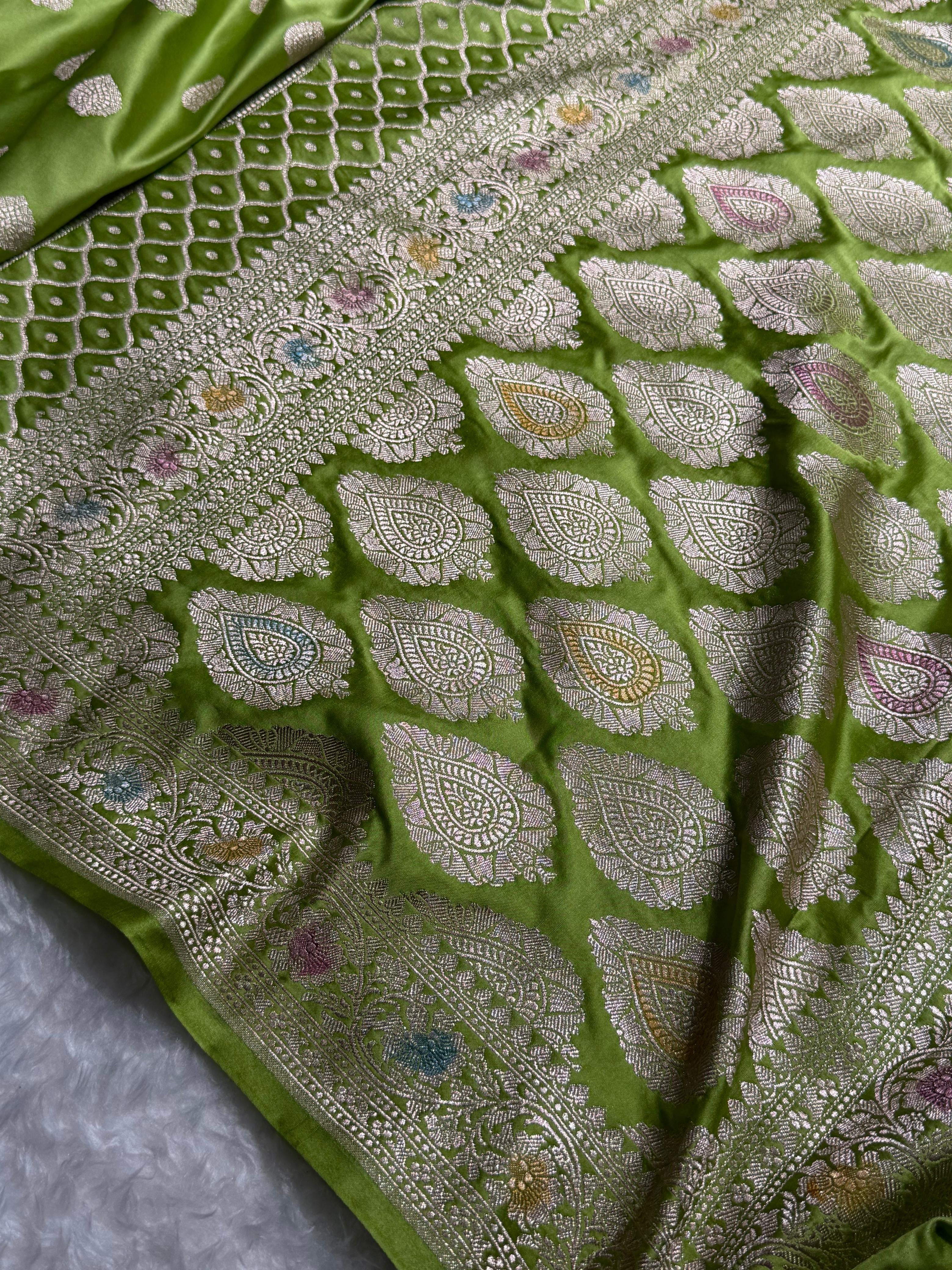 Banarasi Floral Booti Pattern in Parrot Green Shades Floral Mashru Silk Saree MCS103