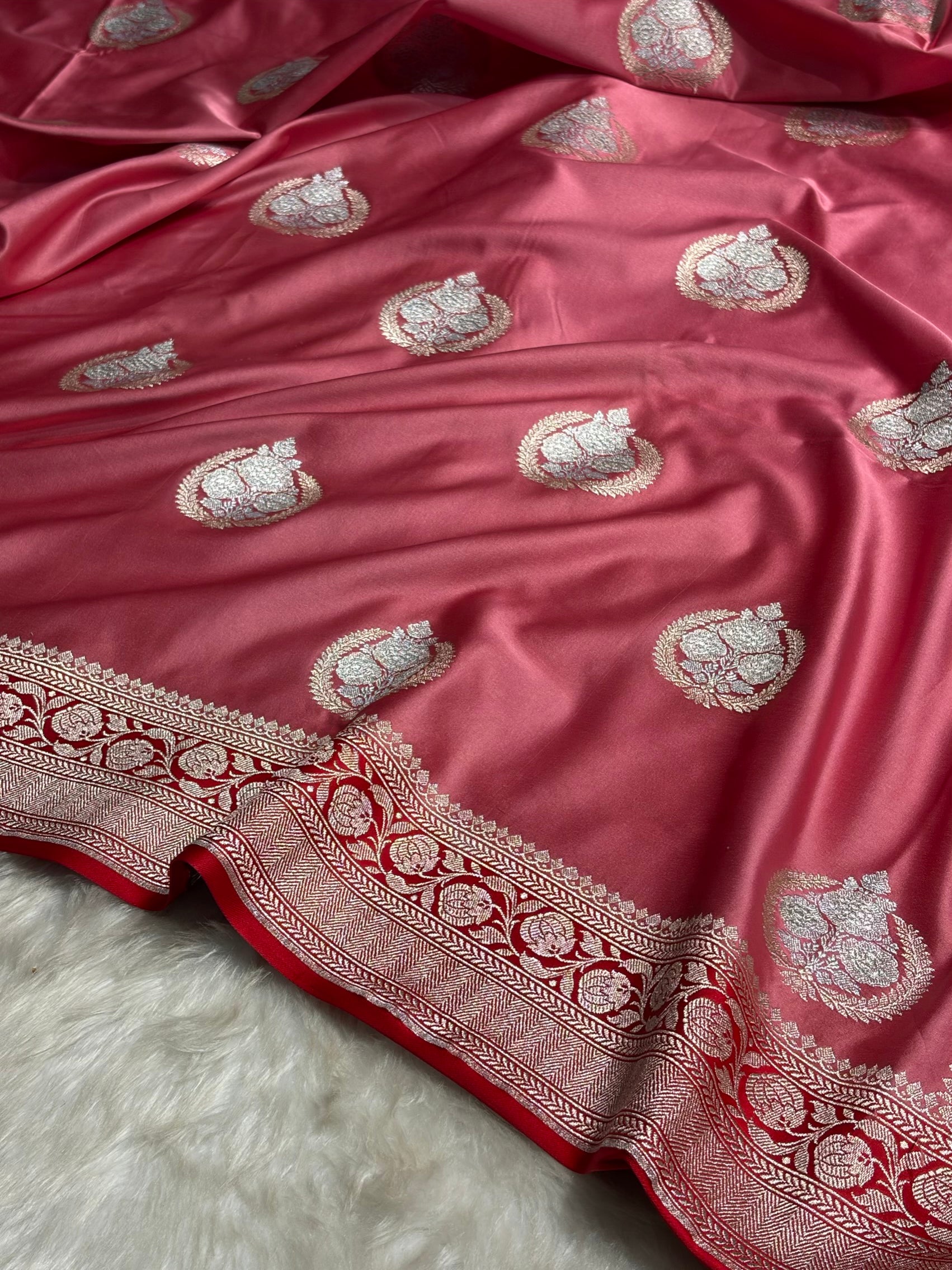 Pink Minakari Boota Mashru Silk Saree MS35