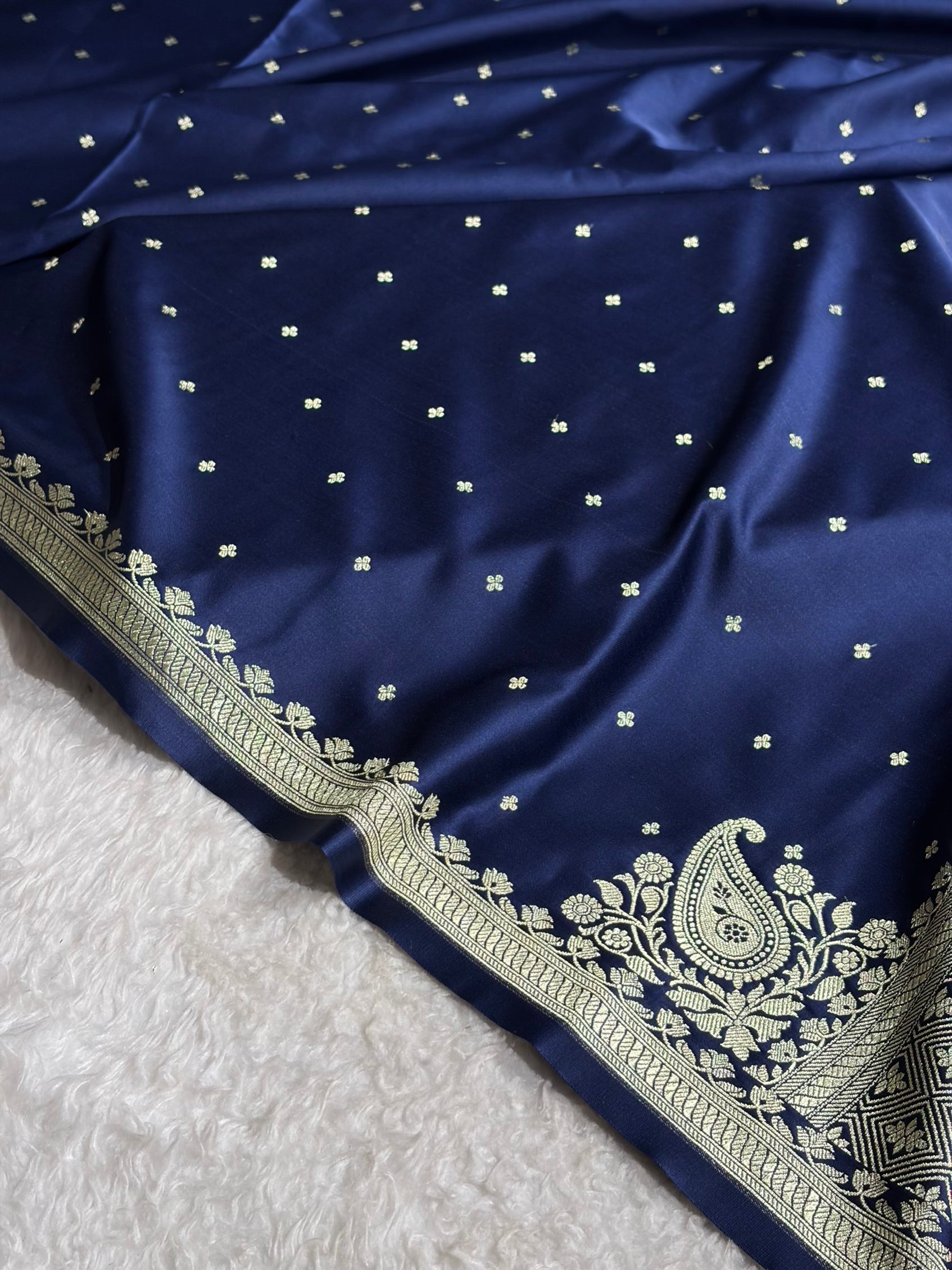 Navy Blue Shades Banarasi Boota Pattern Floral Mashru Silk Saree MSM-119