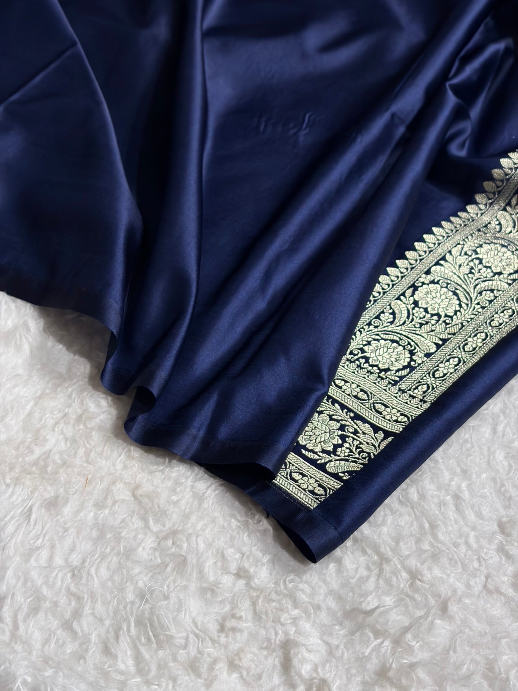 Navy Blue Shades Banarasi Boota Pattern Floral Mashru Silk Saree MSM-120