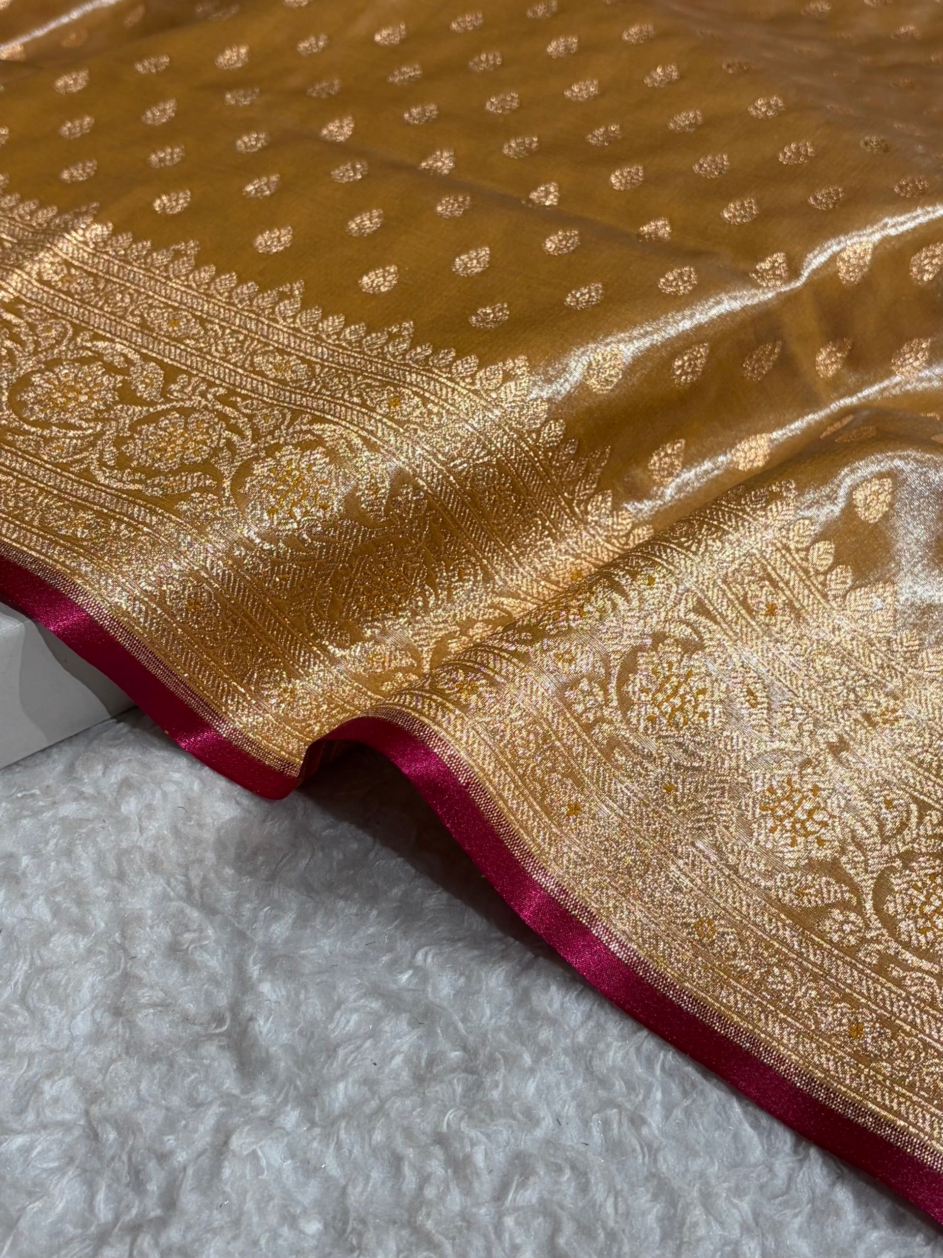Beige Booti satin Silk Saree SS01