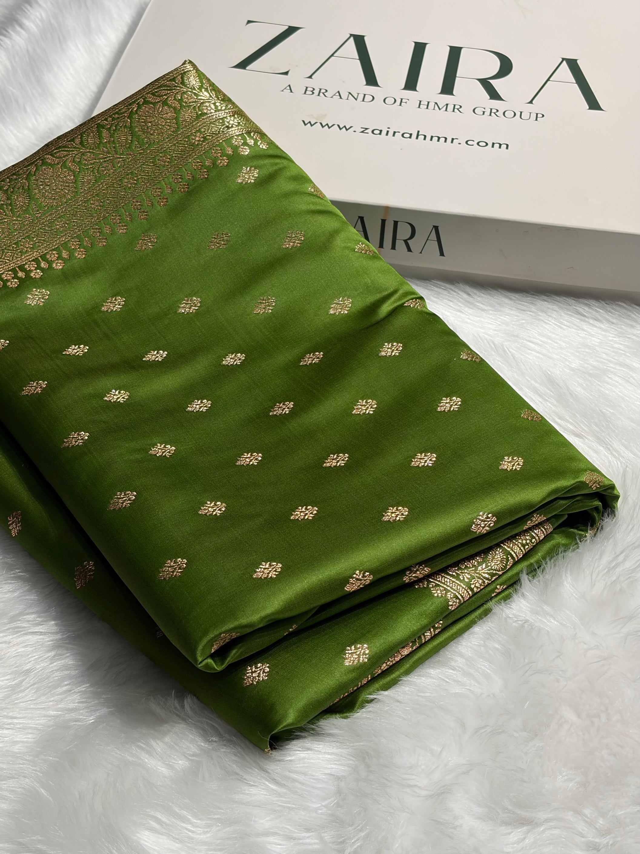 Banarasi Boota Katan Silk Saree In Mahndi Green Shades SK03
