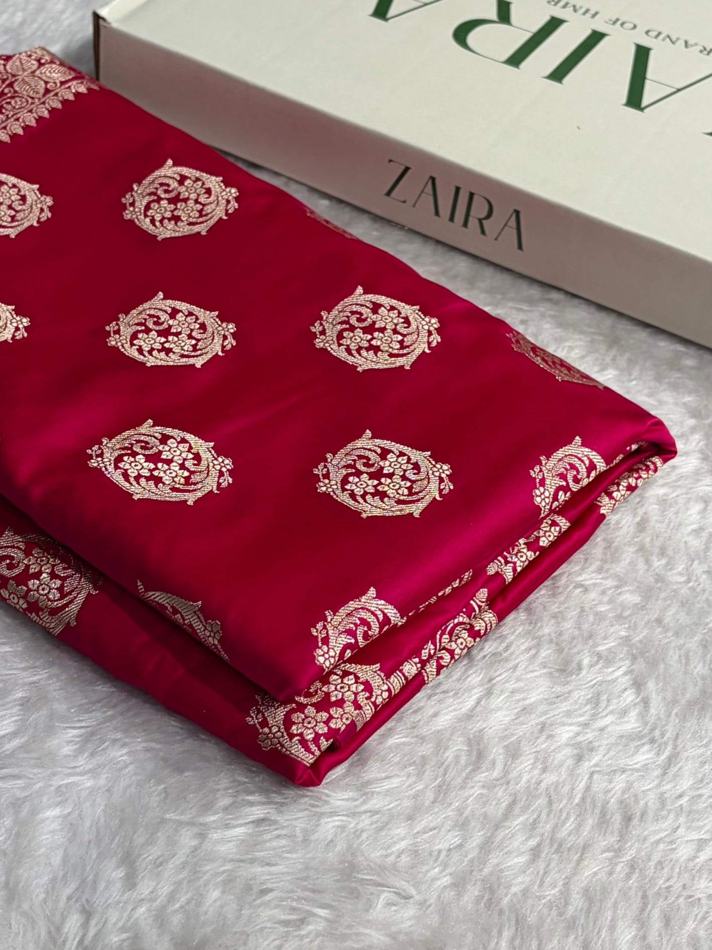 Banarasi Cross Rani Shades Banarasi Boota Pattern Floral Mashru Silk Saree MSM-104