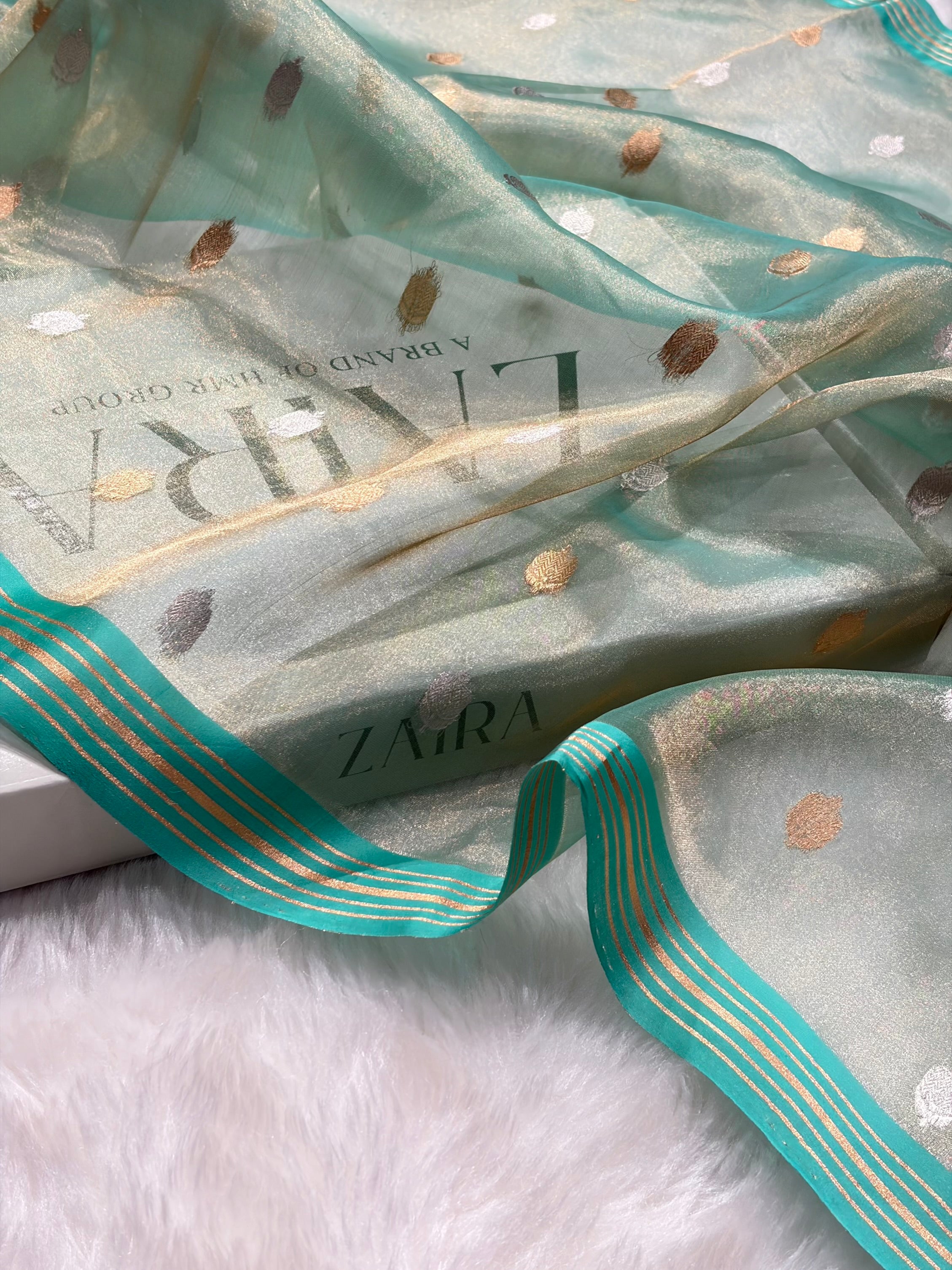 Sea Green Bananasi Floral Shades Pure Tissue Silk Saree PT-35