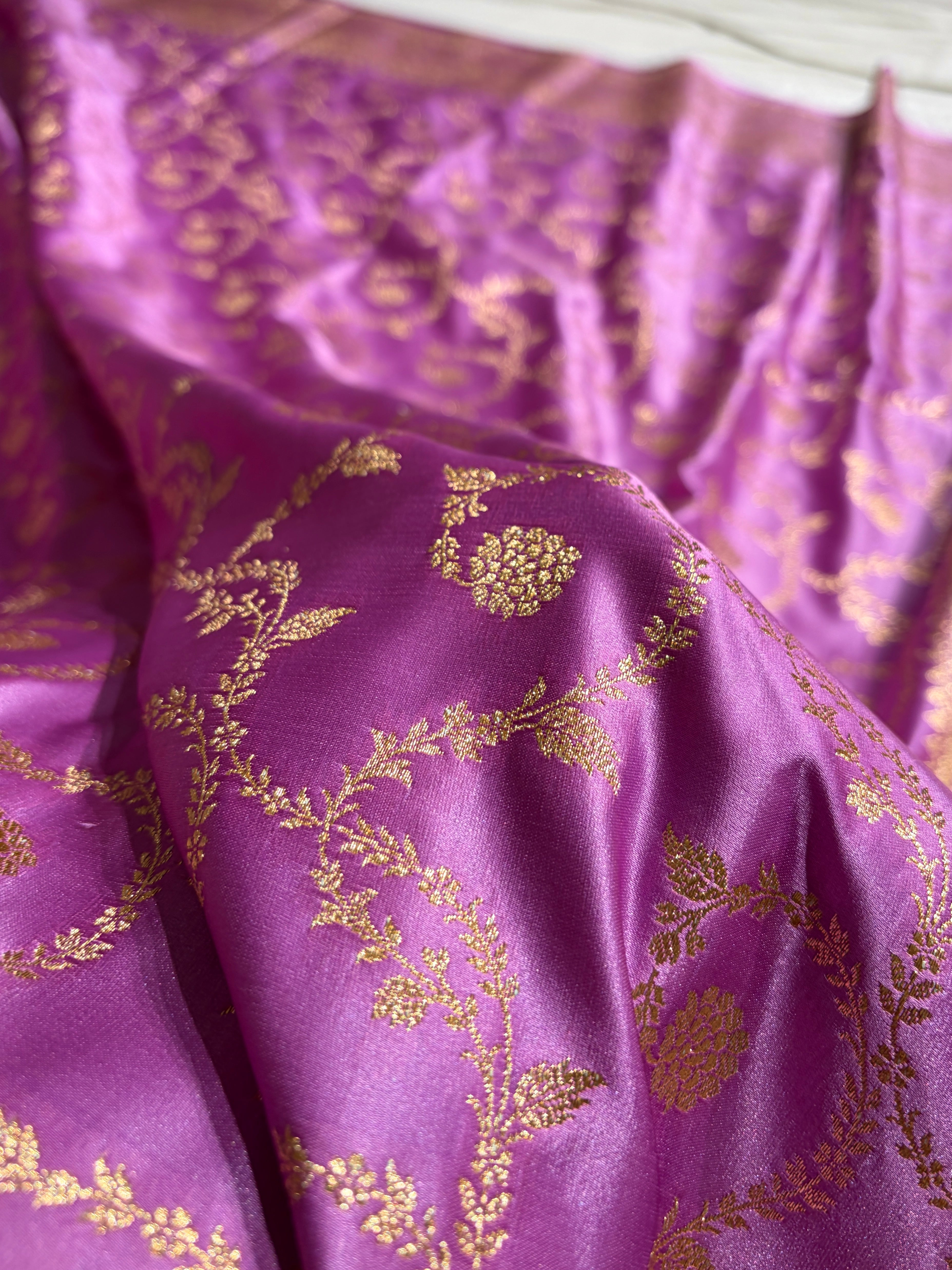 Lavender Shades Floral Jaal Pattern Satin Katan Silk saree SK55