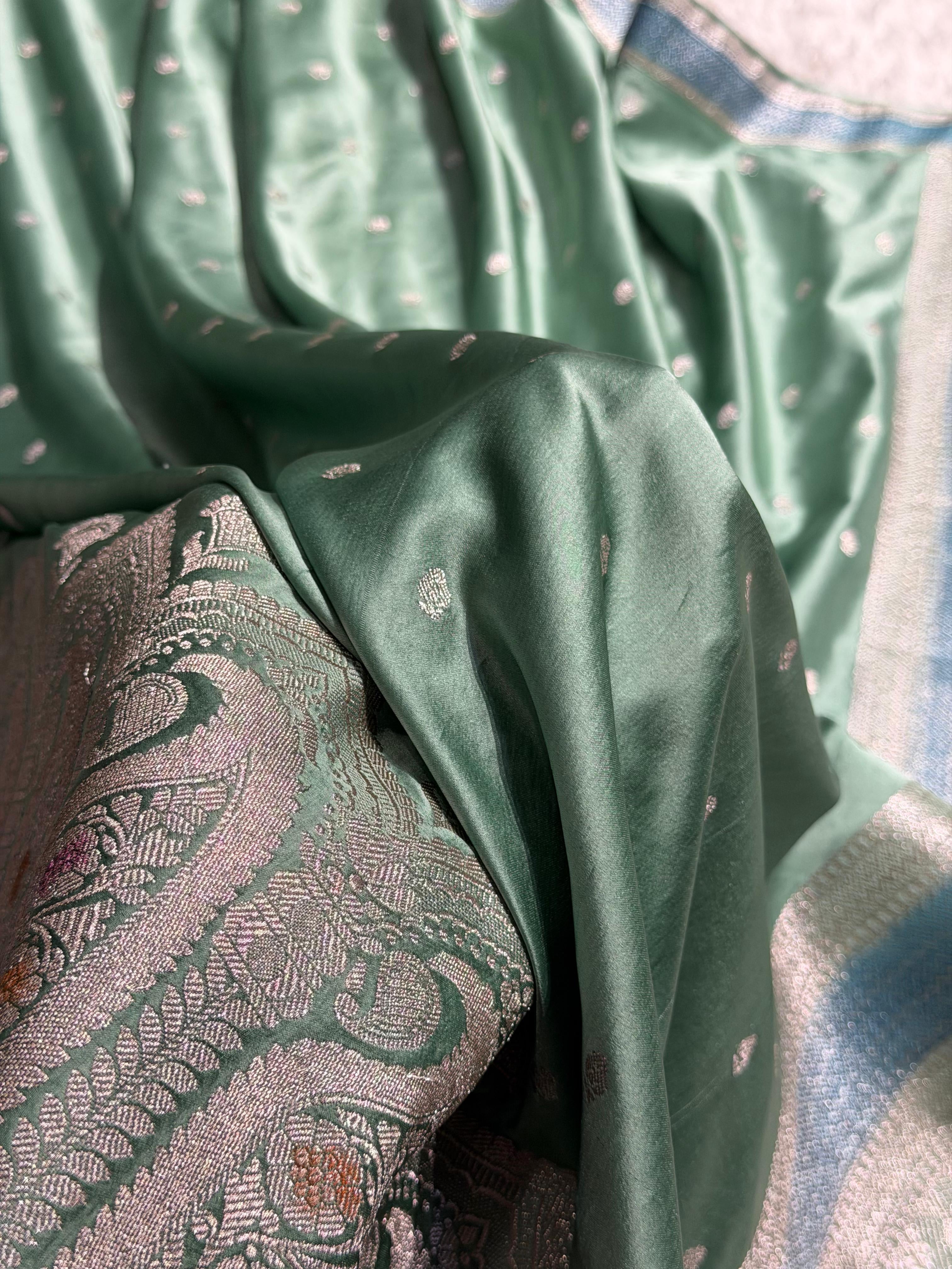 Banarasi Skirt Border Pattern in Turquoise Shades Floral Mashru Silk Saree MCS95
