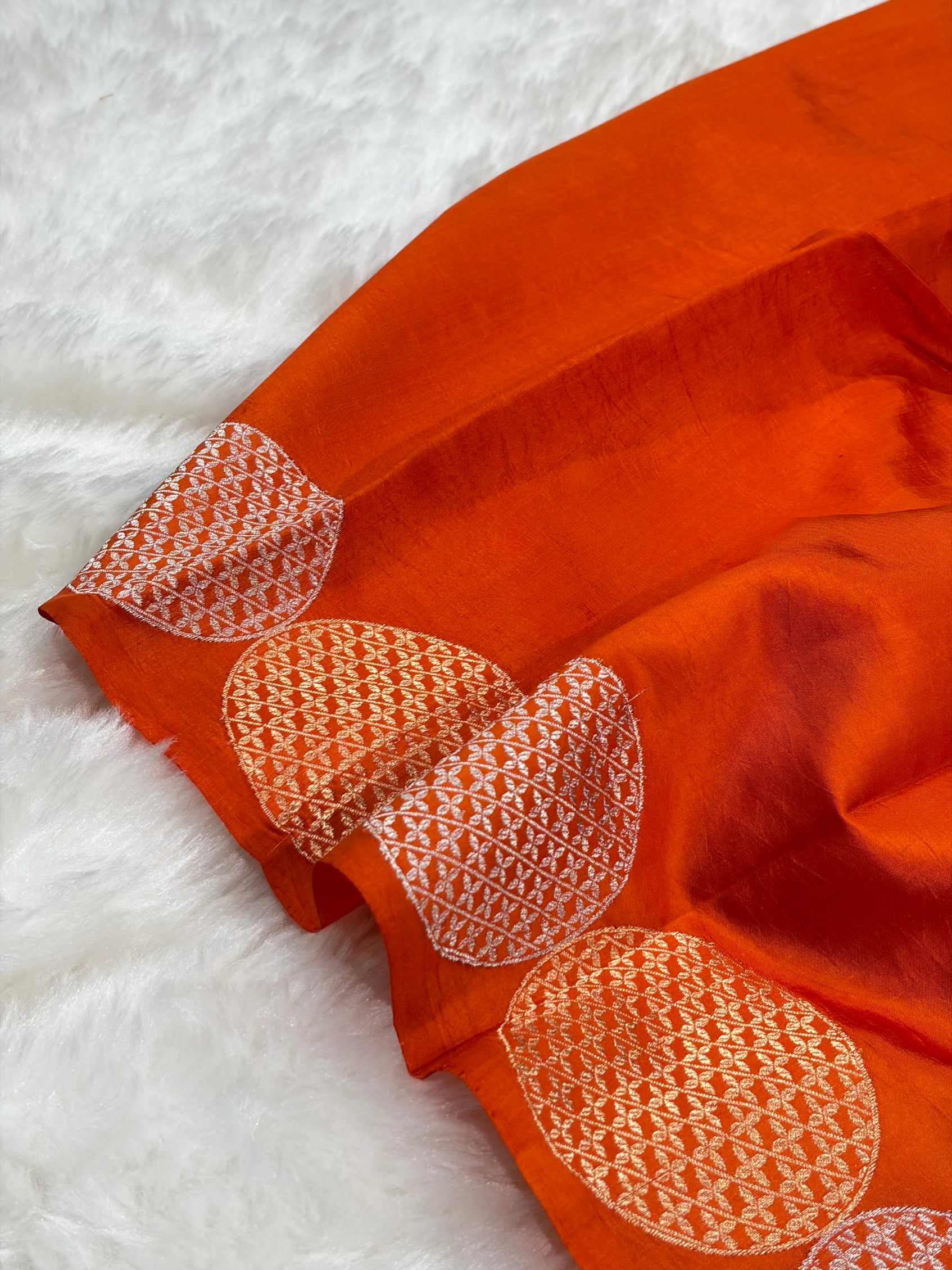Banarasi Orange Shades Handwoven Pure Paper Silk Saree RM-87