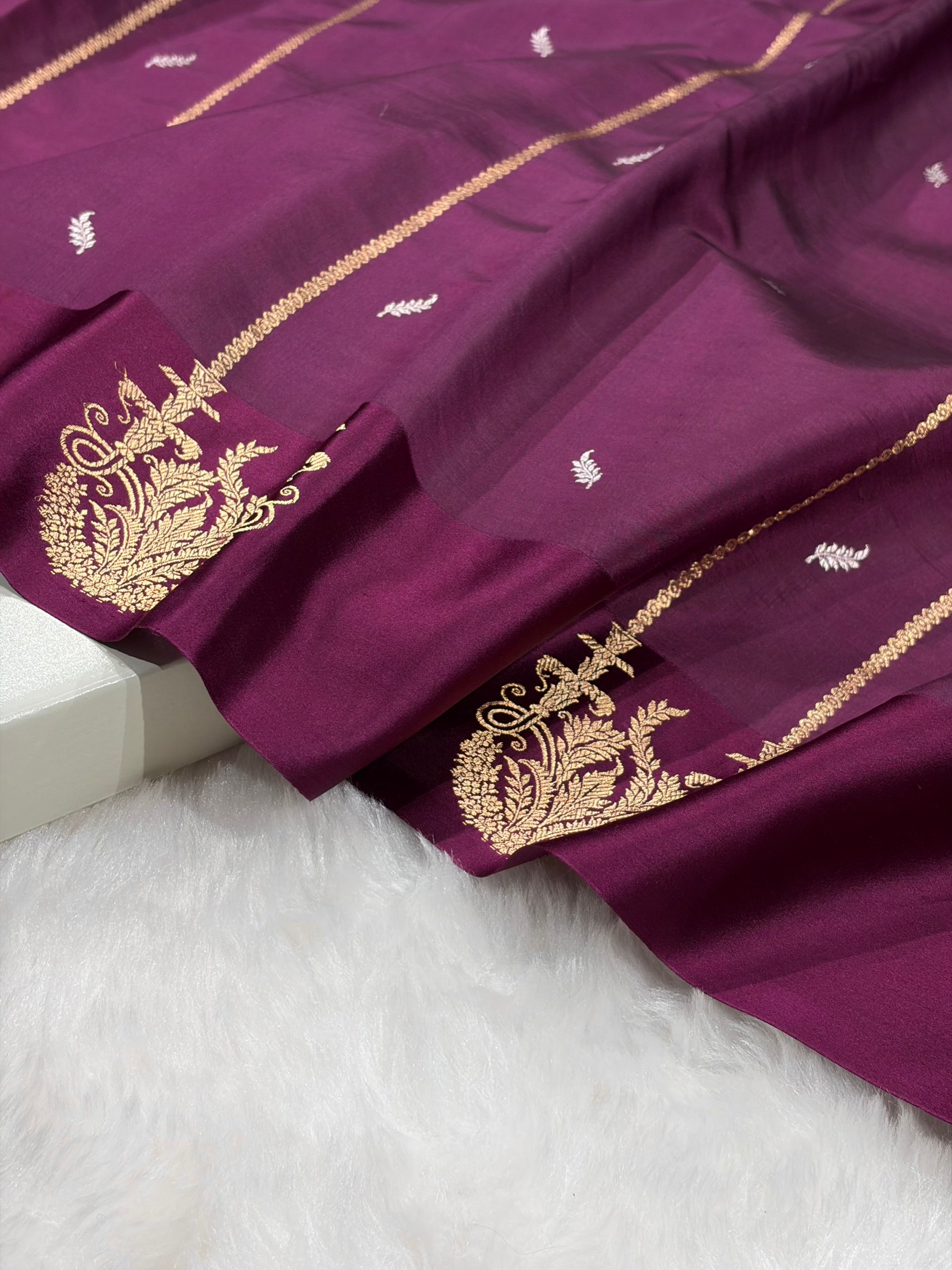 Wine Shades Rangkart Handwoven Pure Katan Paper Silk RM-44