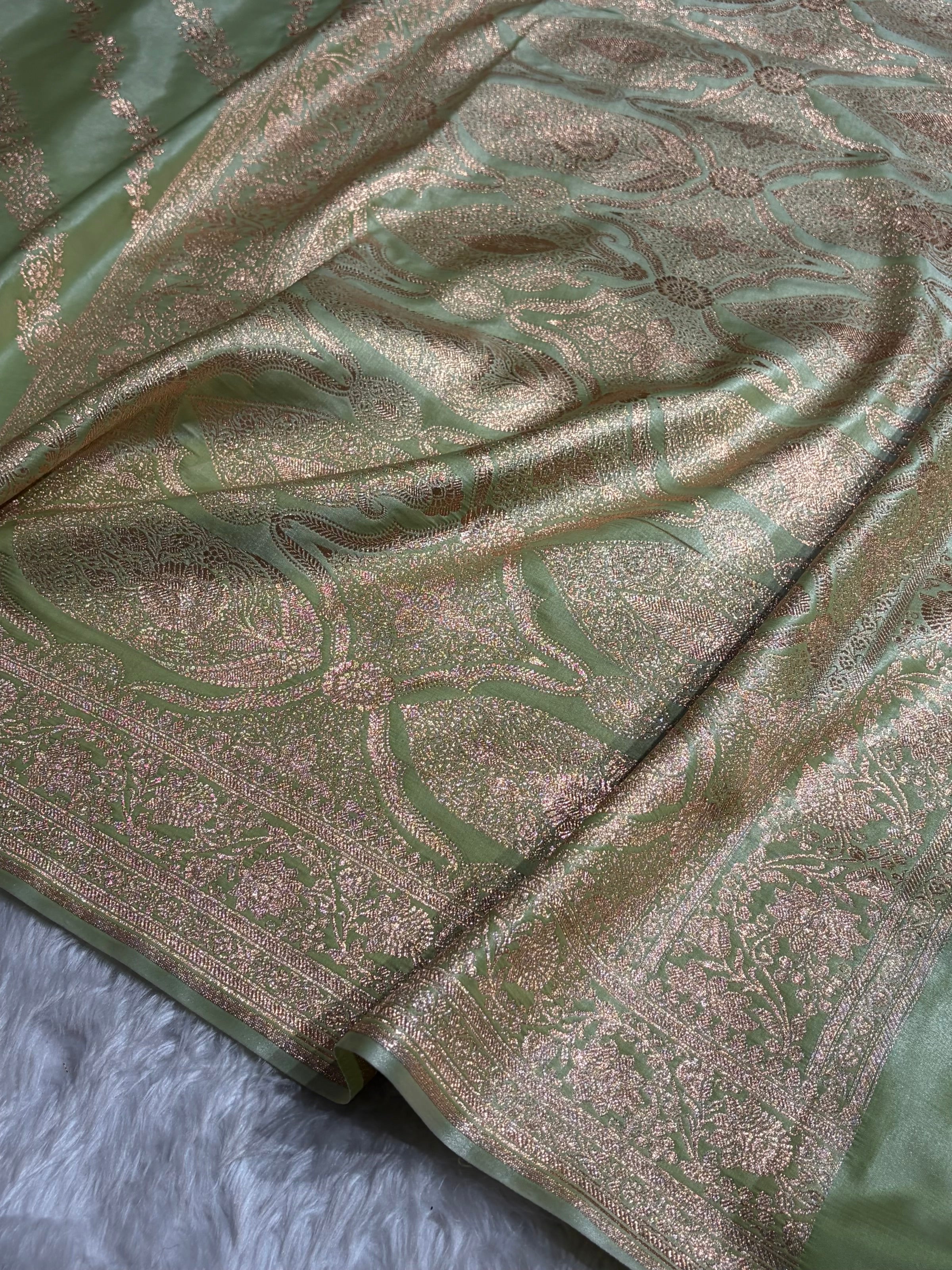 Banarasi Satin Silk Pista Cross SS10