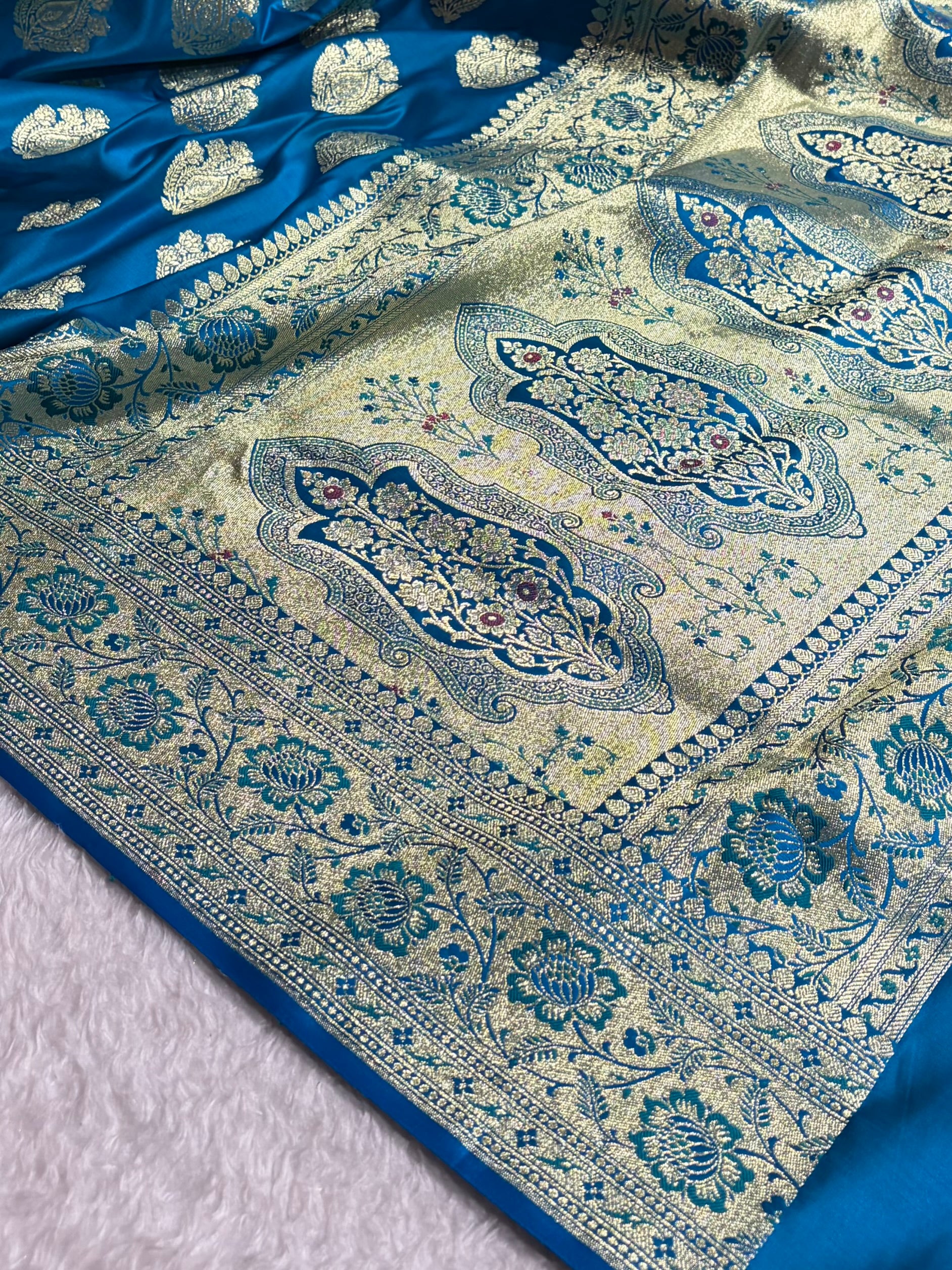 Banarasi Satin Katan Saree in Firozi Shades