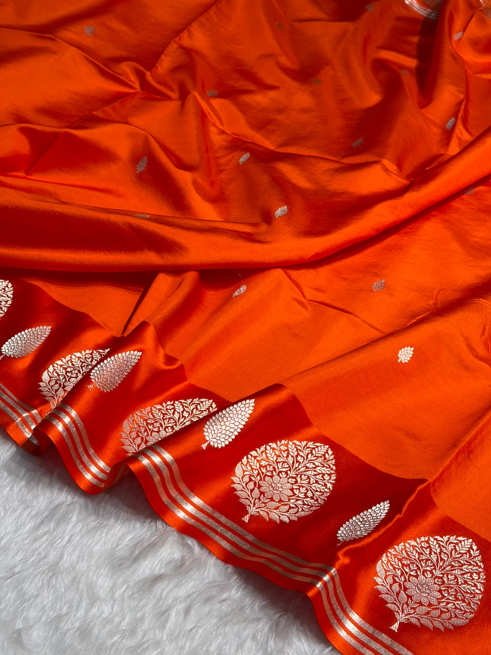 Orange Shades Handwoven Pure Paper Katan Silk RM-64