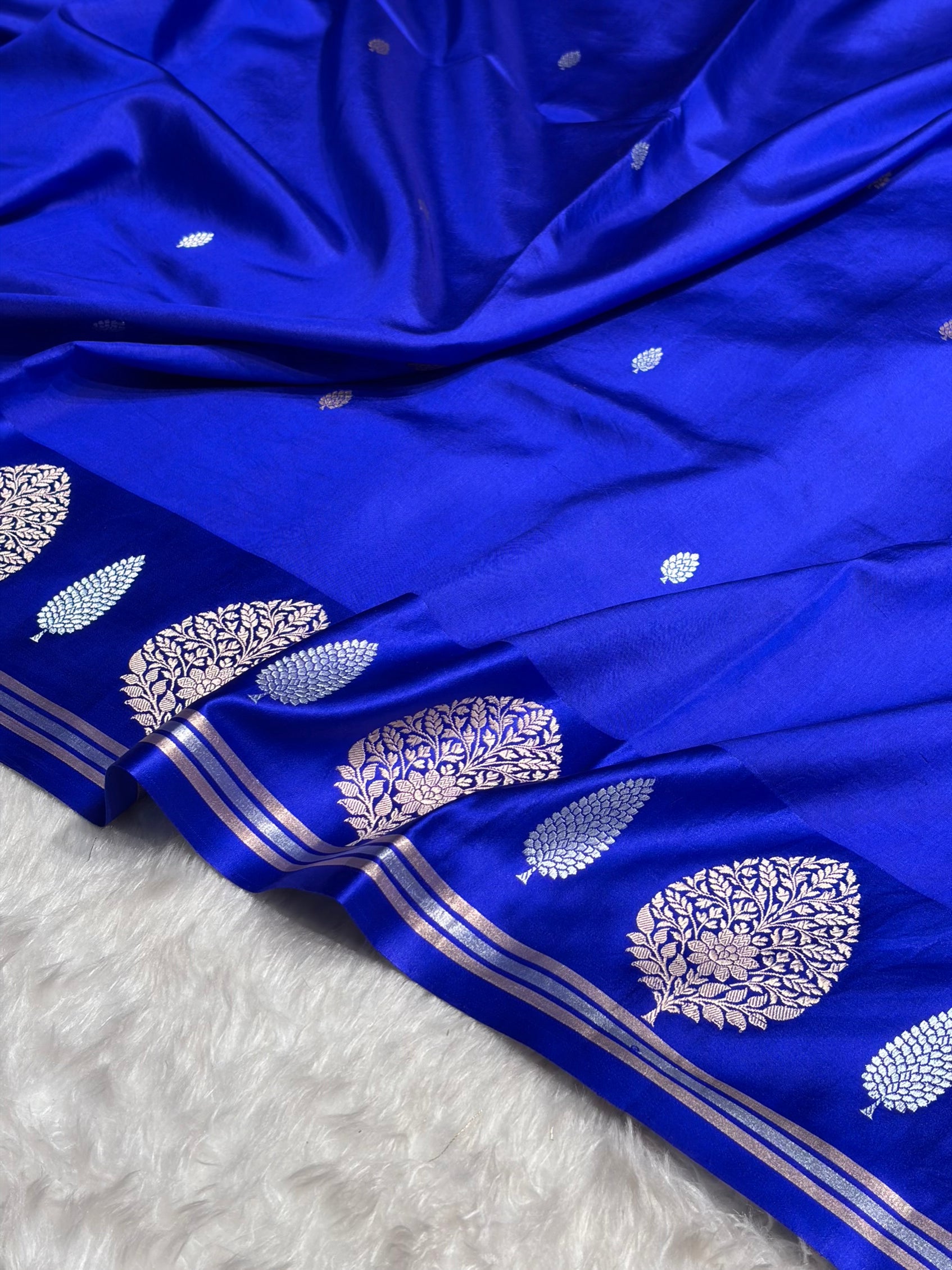 Royal Blue Shades Handwoven Pure Raw Paper Katan Silk RM-64