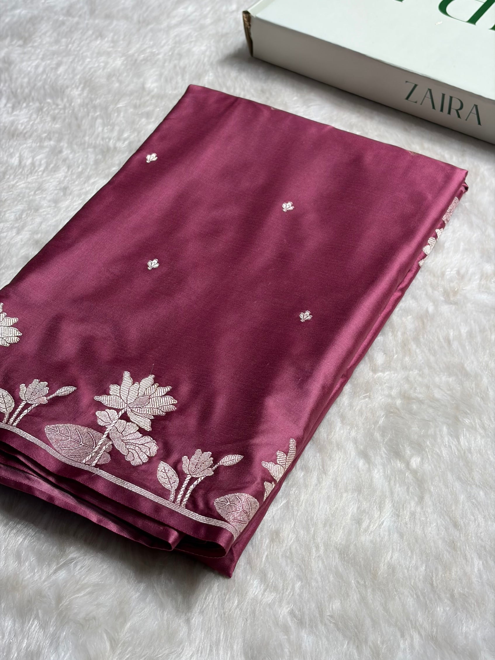 Mouve Floral Border Booti Mashru Silk Saree MS11