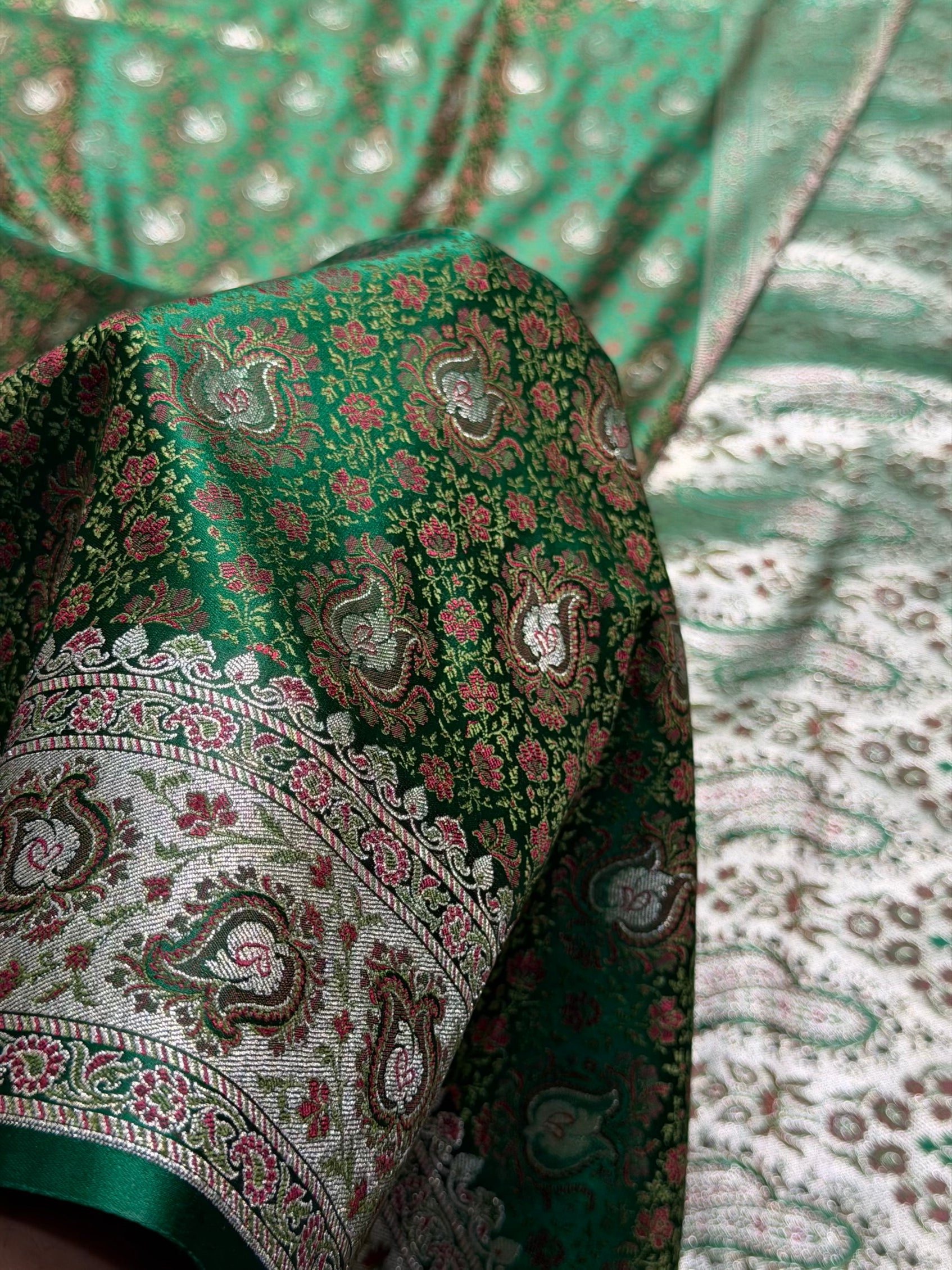 Bottle Green Jamawar Tanchoi With Minakari Jaal Katan Silk Saree SKTM-24