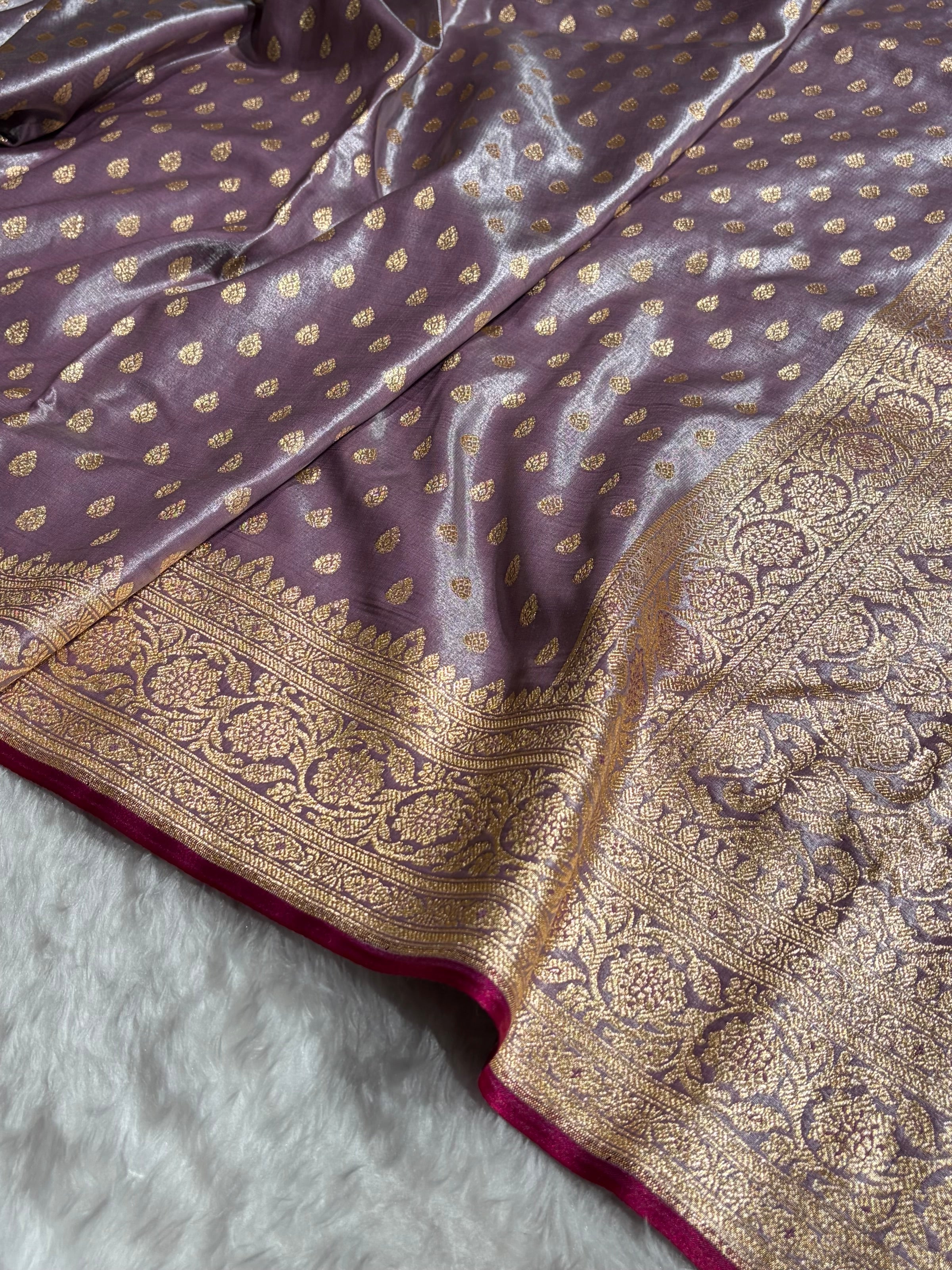 Banarasi Grape Shades Booti satin Silk Saree SS01