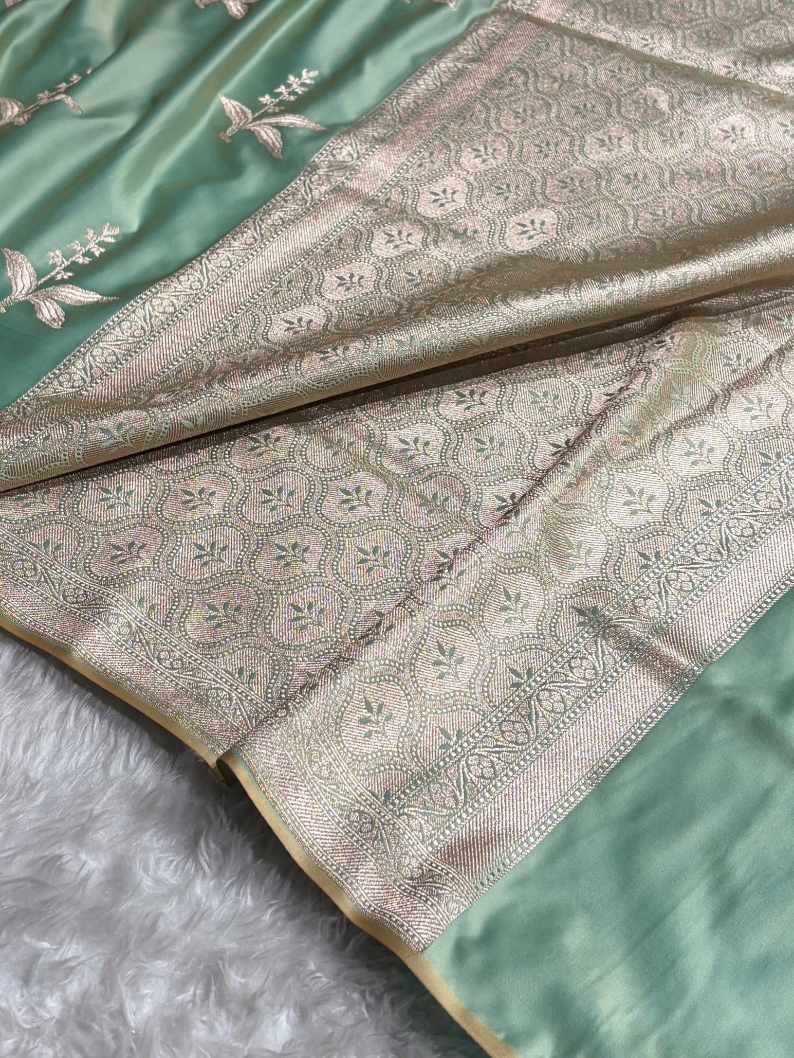 Light Pista Floral Motif Mashru Silk Saree MSM-04