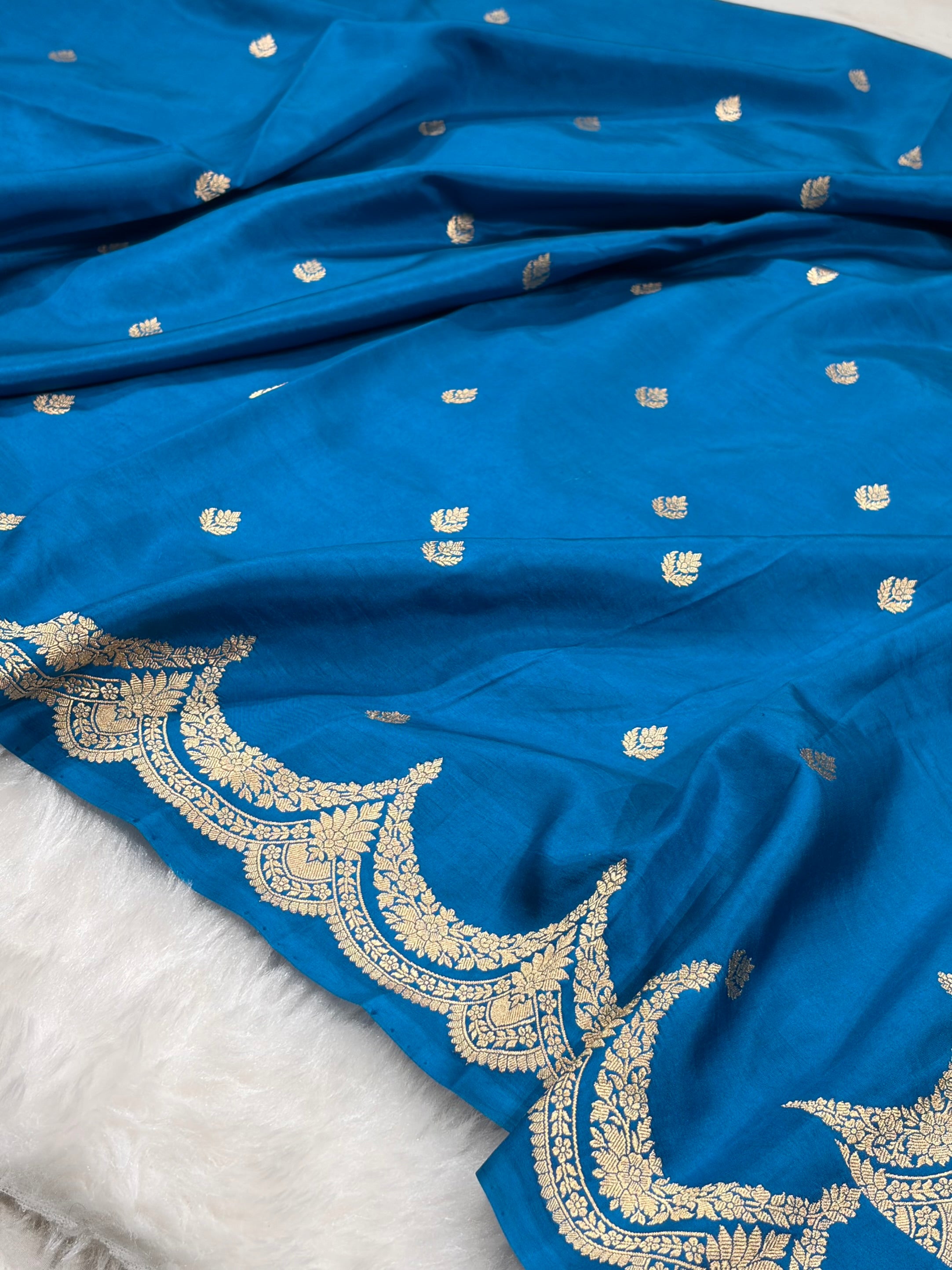 German Blue Shades Boota Handwoven Pure Katan Paper Silk RM-19