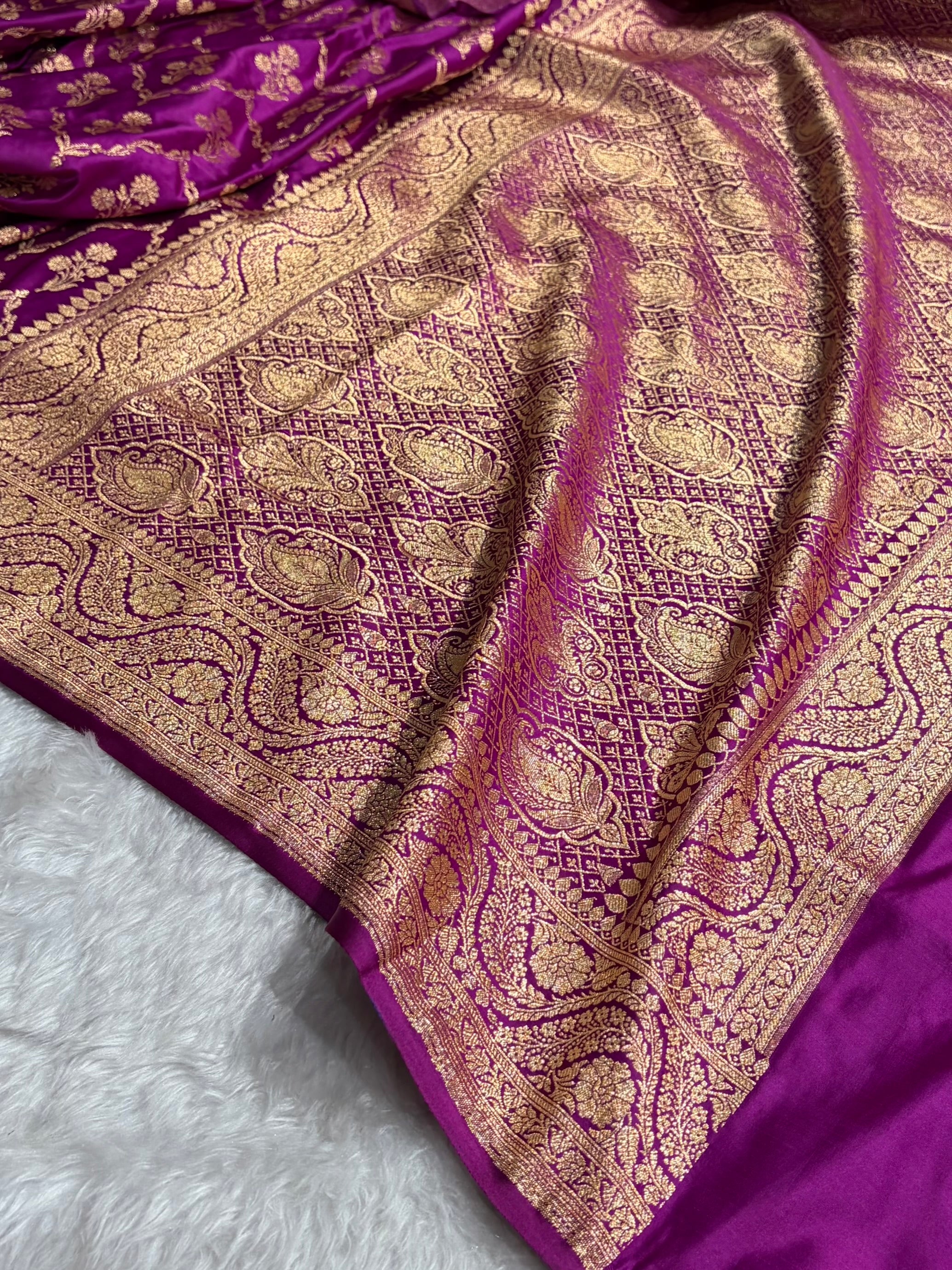 Magenta with Boota Pattern Satin Katan Silk Saree SK67